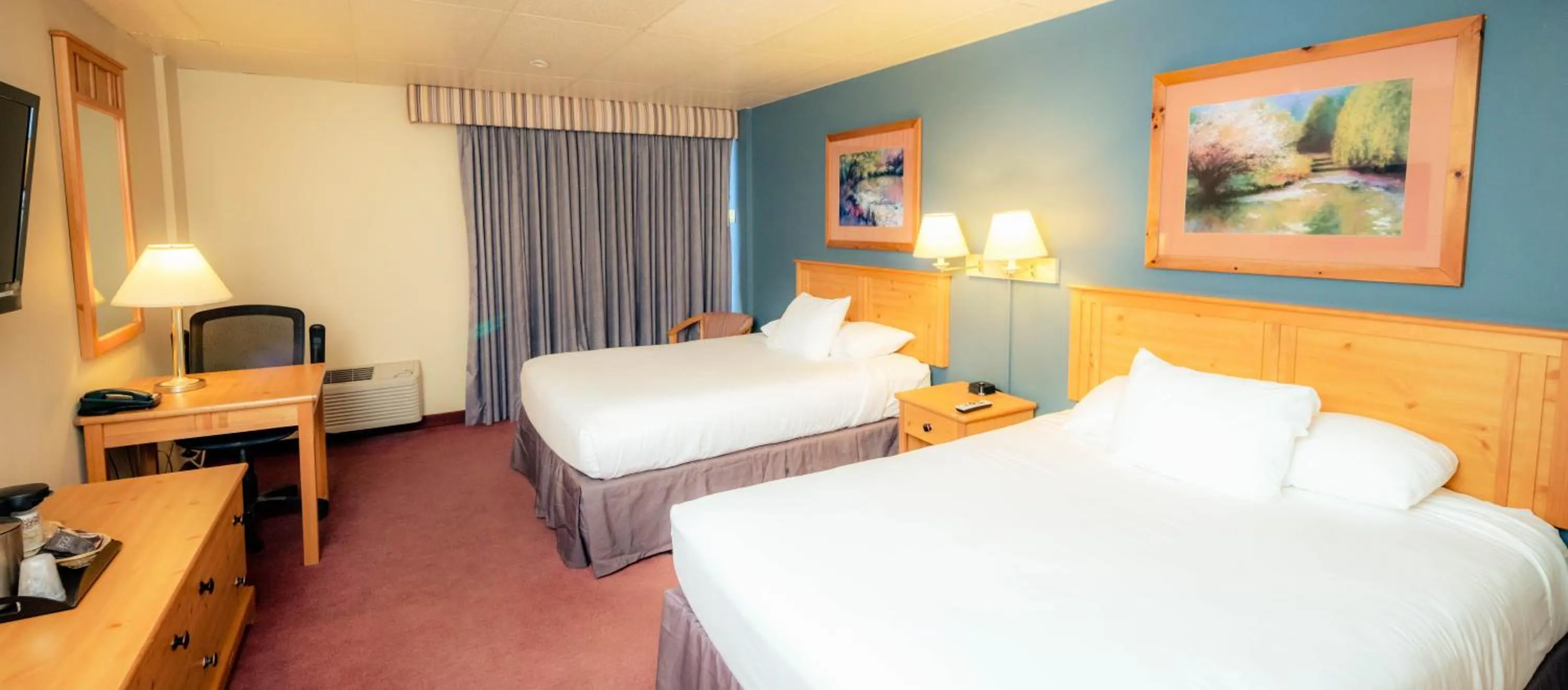 Bed in The Federal Hotel Downtown Carson City, an Ascend Collection Hotel