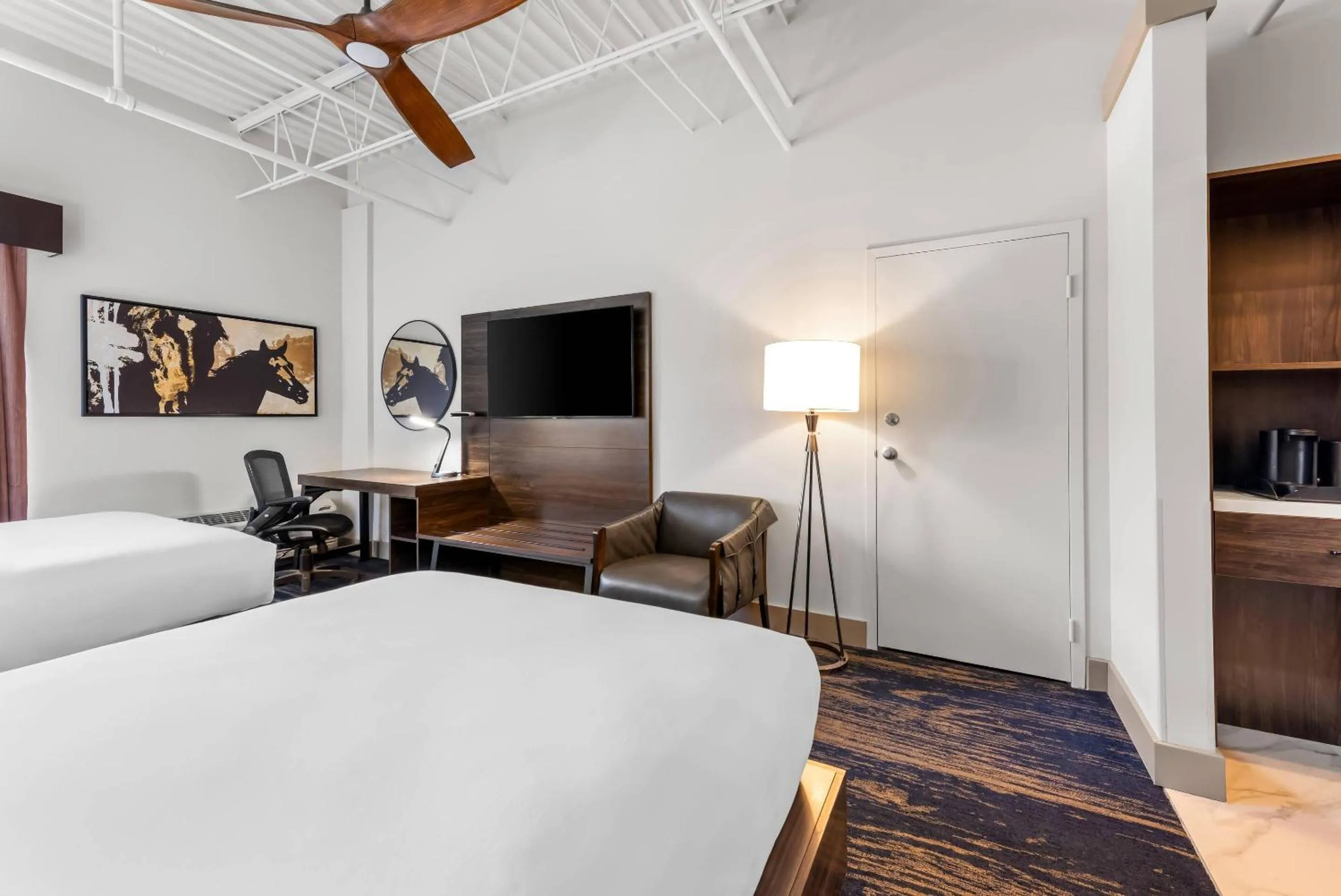 Bedroom, Bed in The Federal Hotel Downtown Carson City, an Ascend Collection Hotel