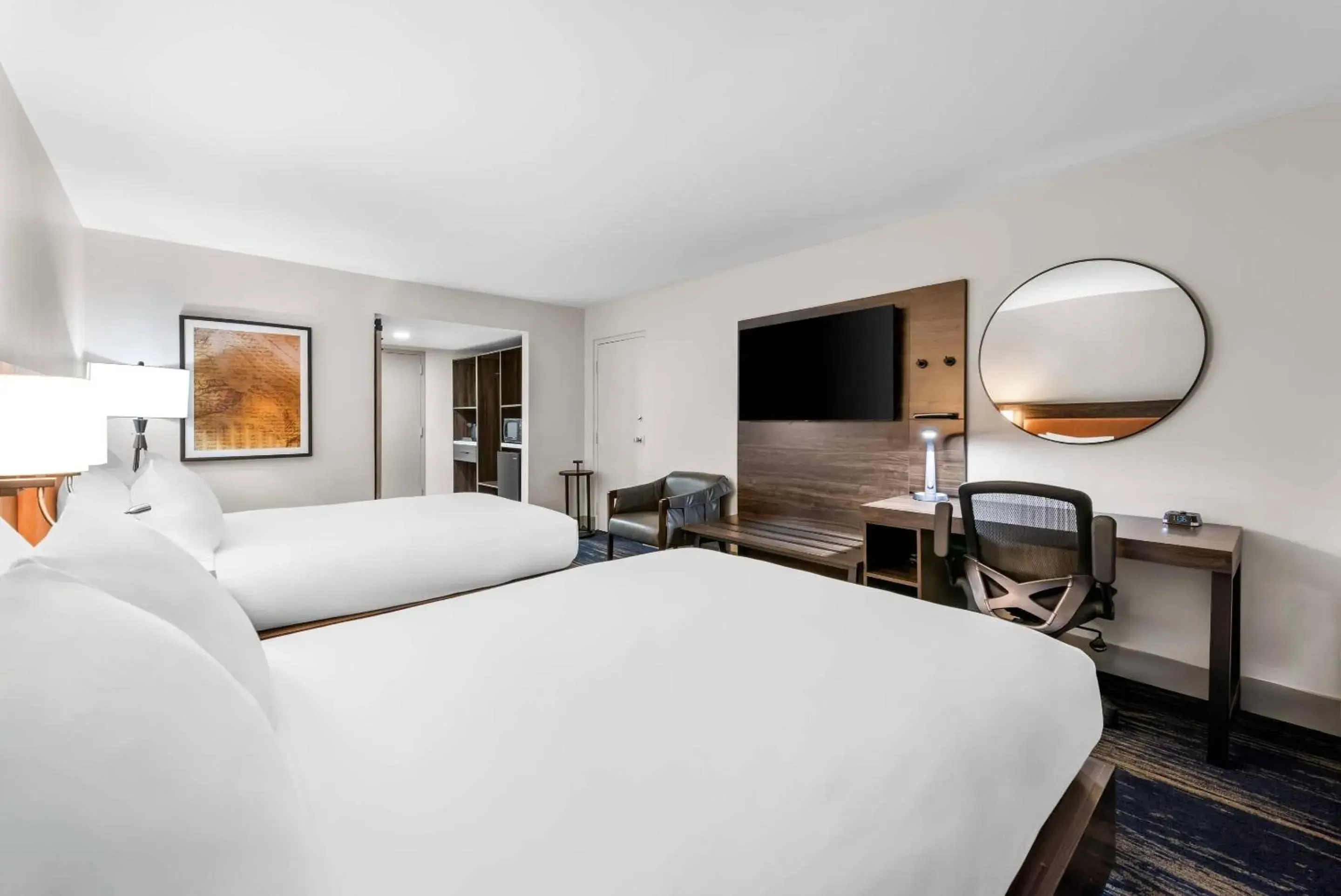 Deluxe Queen Room with Two Queen Beds - Non-Smoking in The Federal Hotel Downtown Carson City, an Ascend Collection Hotel Deluxe Queen Room with Two Queen Beds - Non-Smoking in The Federal Hotel Downtown Carson City, an Ascend Collection Hotel