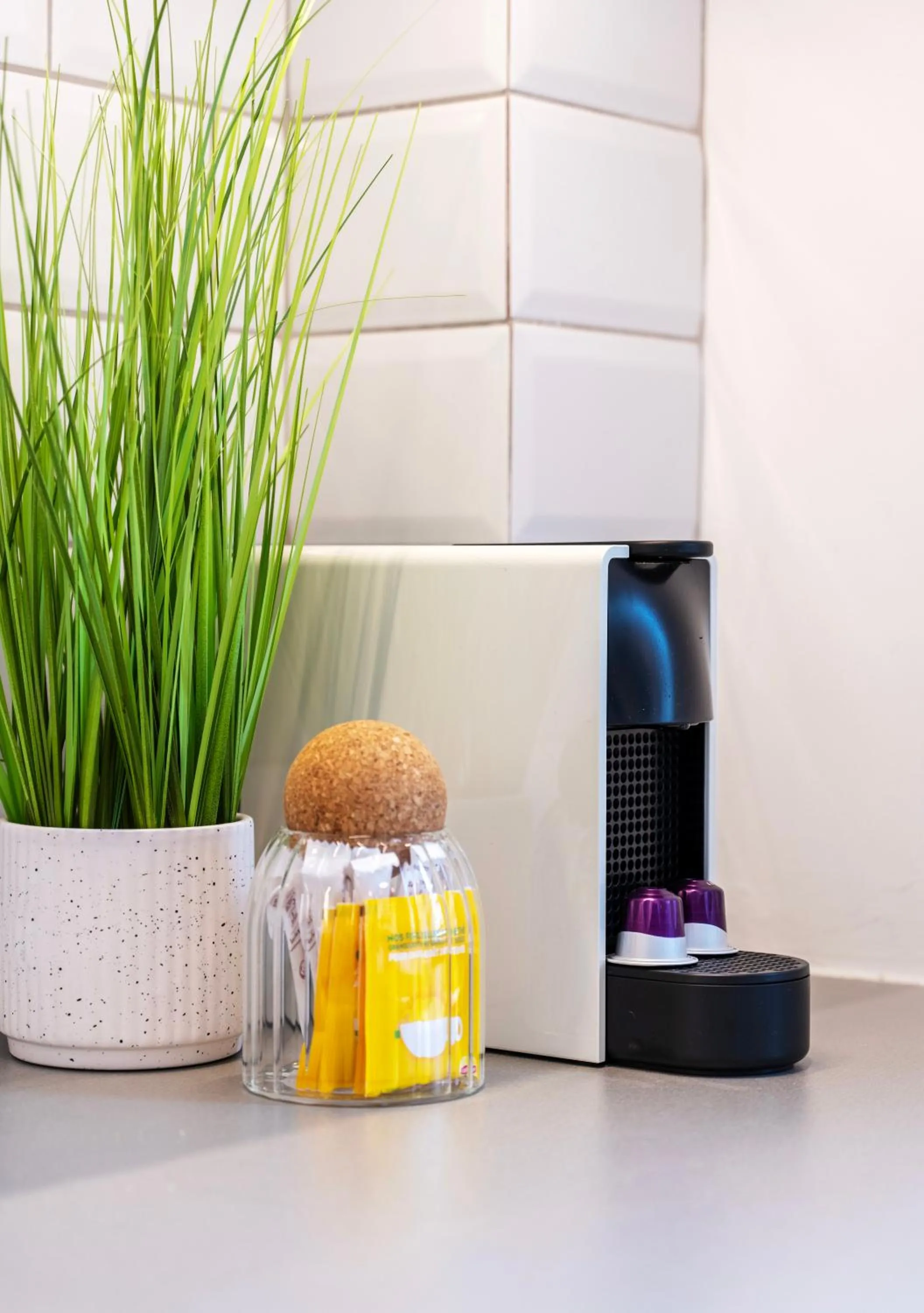 Coffee/tea facilities in Lighthouse Kipseli