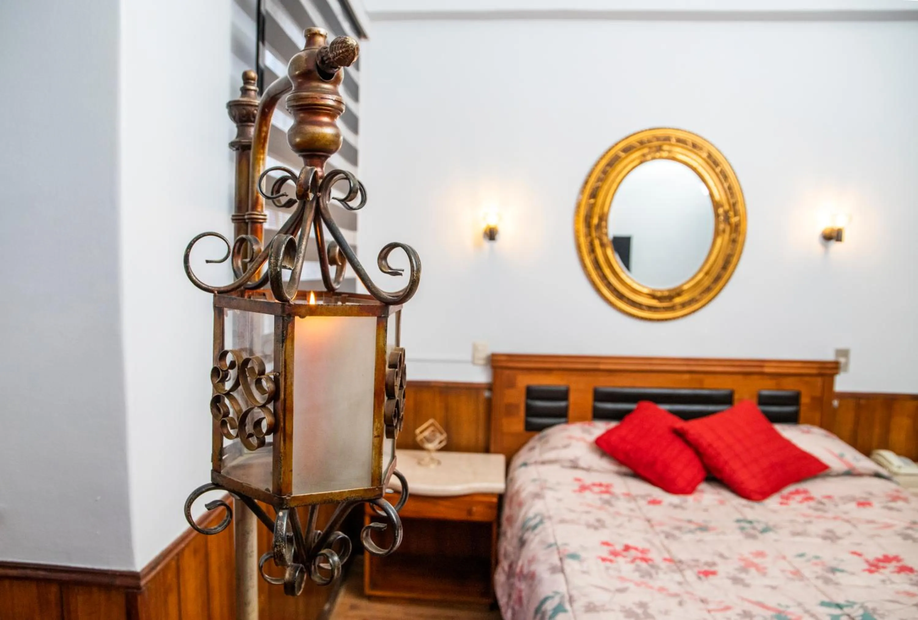 Bedroom, Bed in Hotel La Castellana