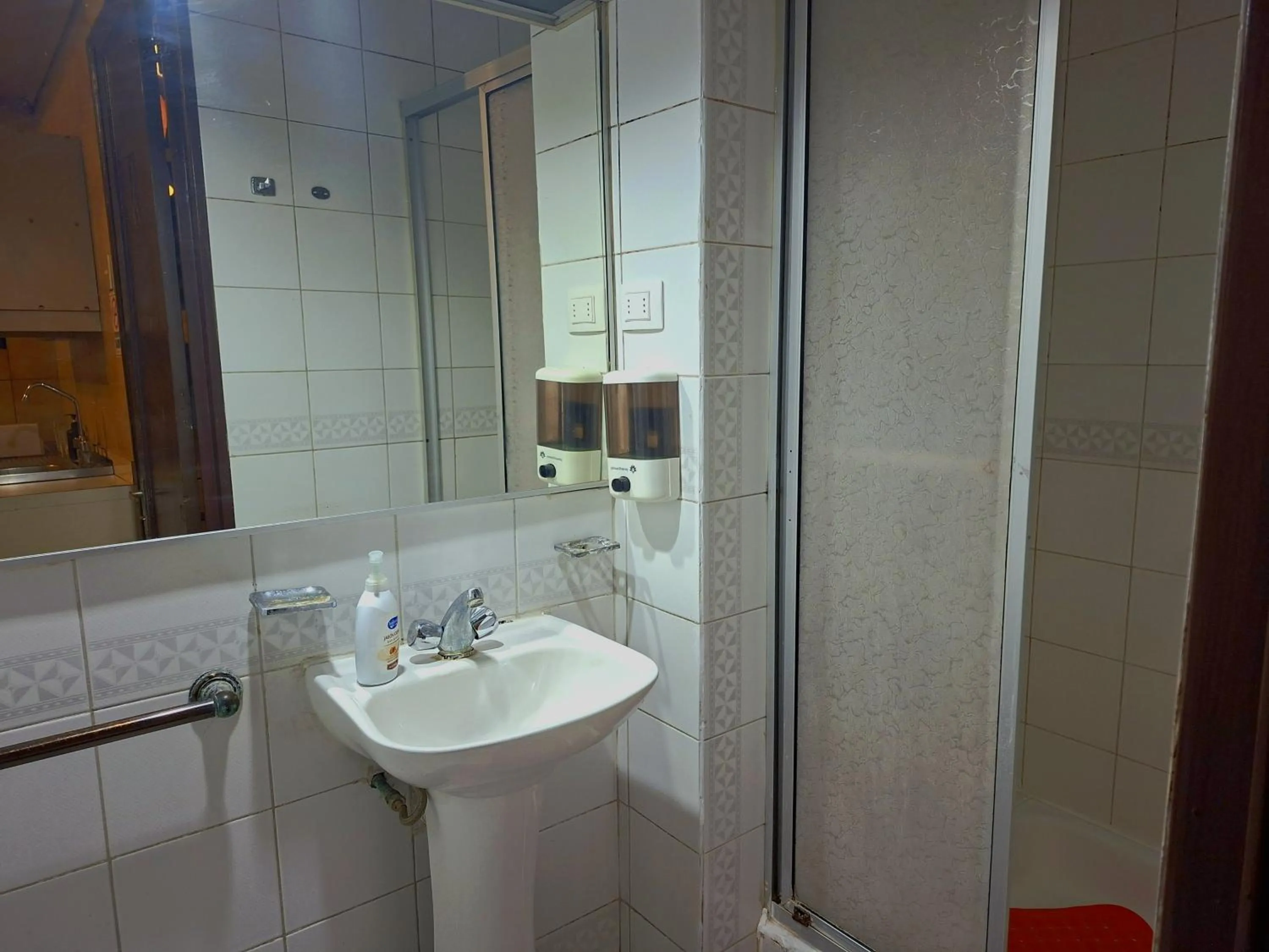 Bathroom in Hotel La Castellana