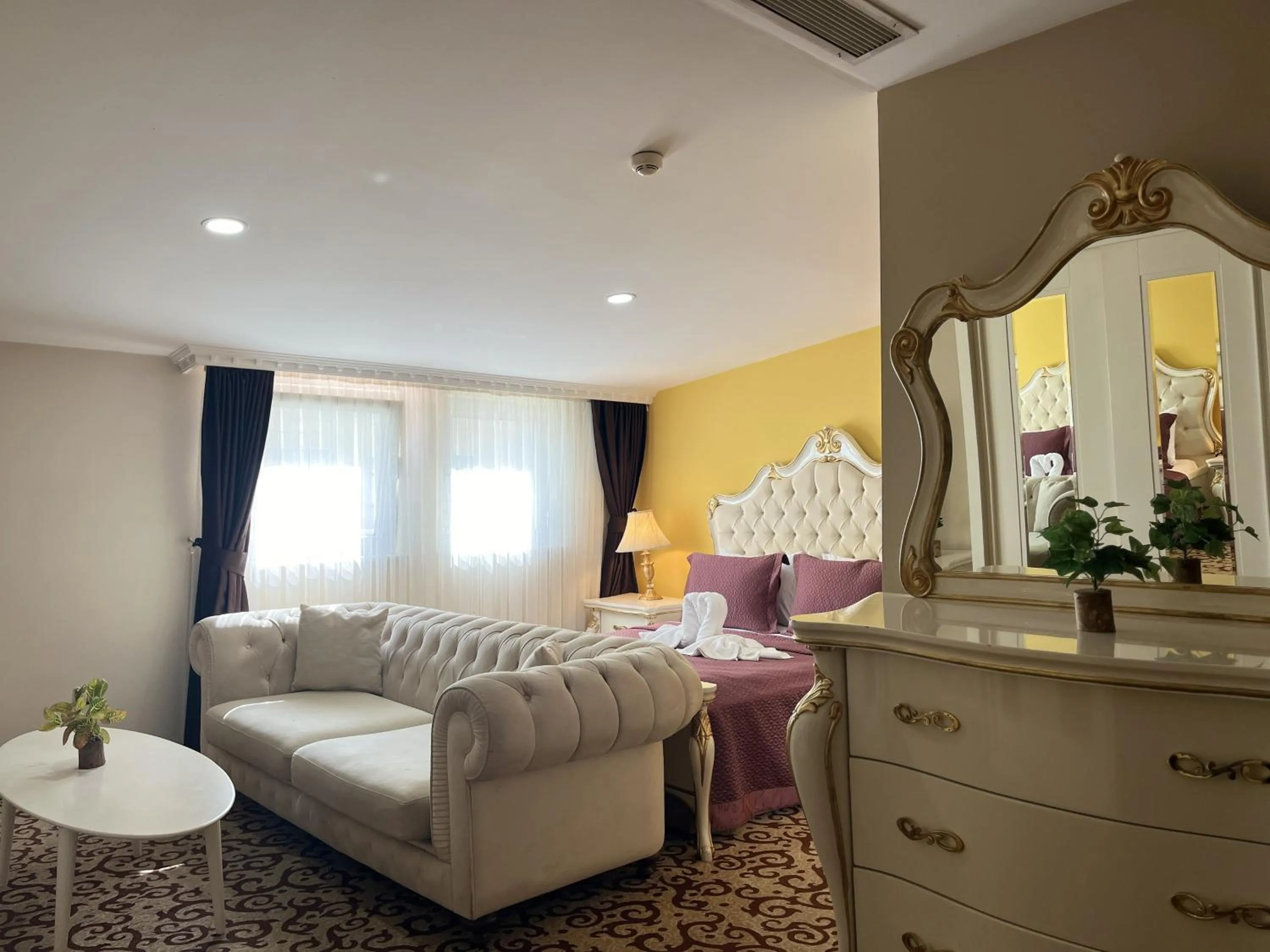 Bed in Ottoman Hotel Sakarya