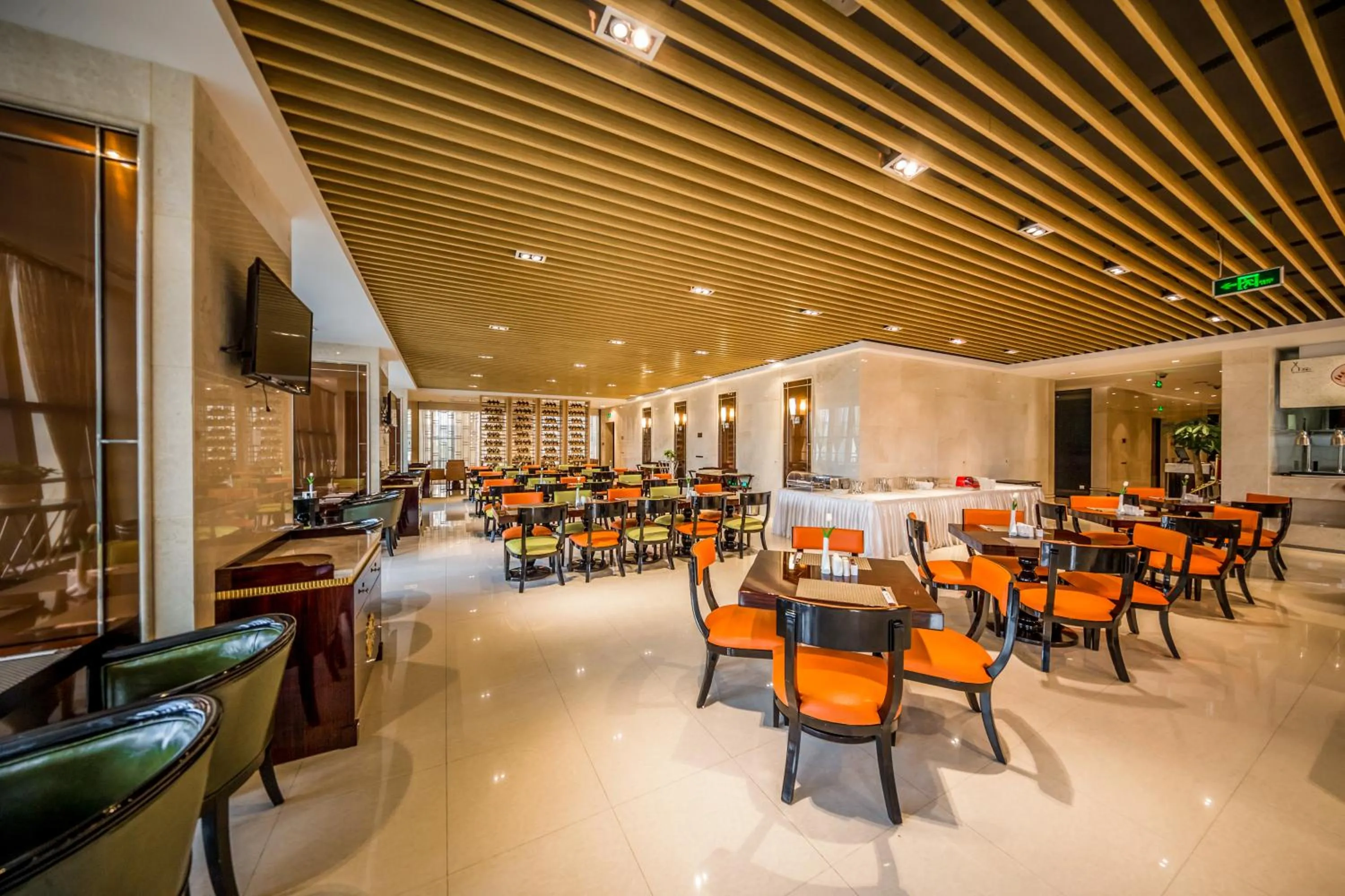 Restaurant/places to eat in Xinhua Media Hotel
