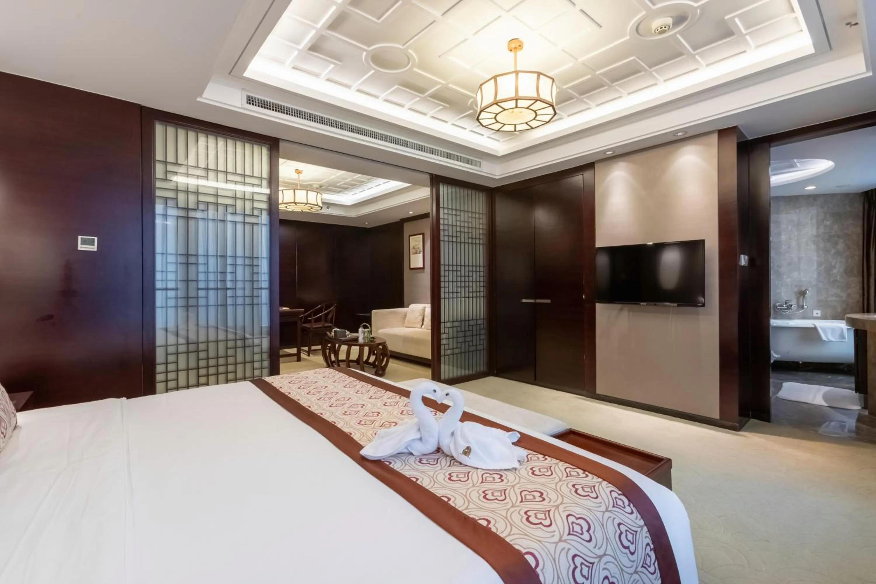 Bedroom, Bed in Xinhua Media Hotel