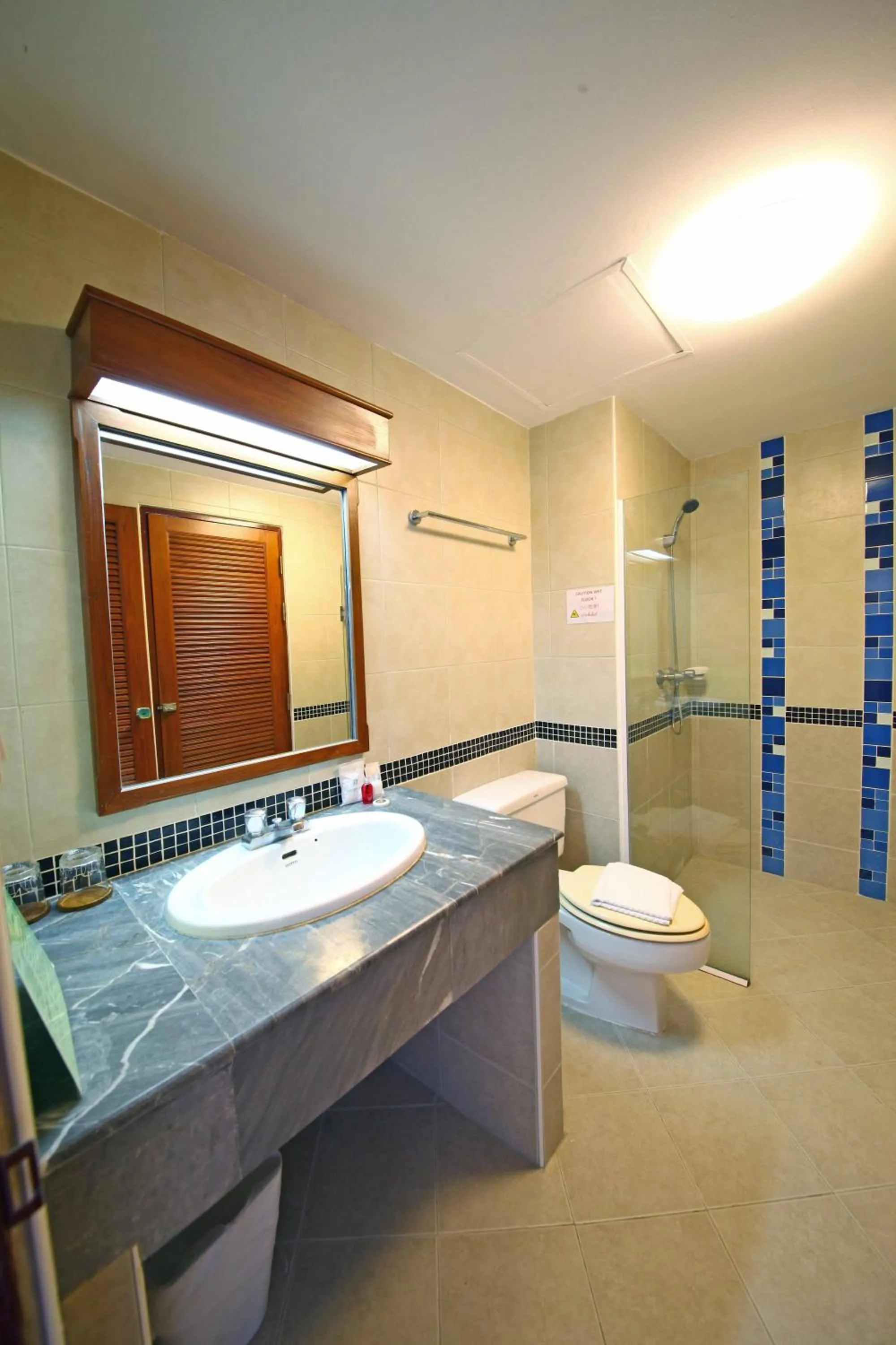 Bathroom in Jade Tower