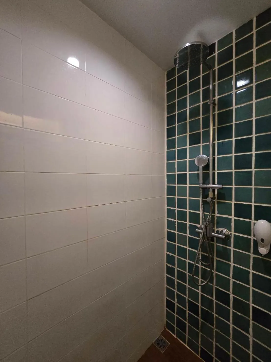 Photo of the whole room in D@Sea Hotel