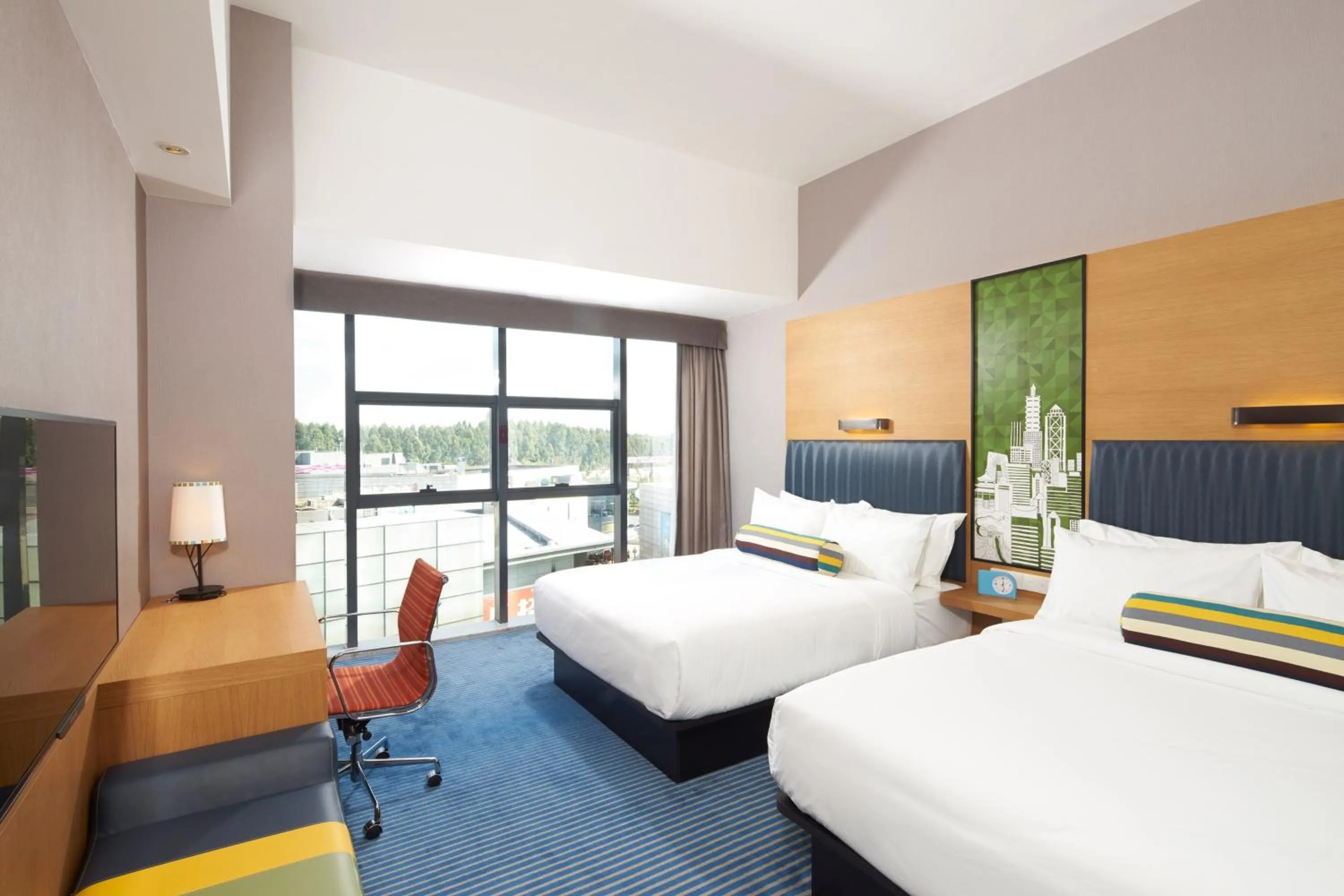 Photo of the whole room, Bed in Aloft Dongguan Songshan Lake