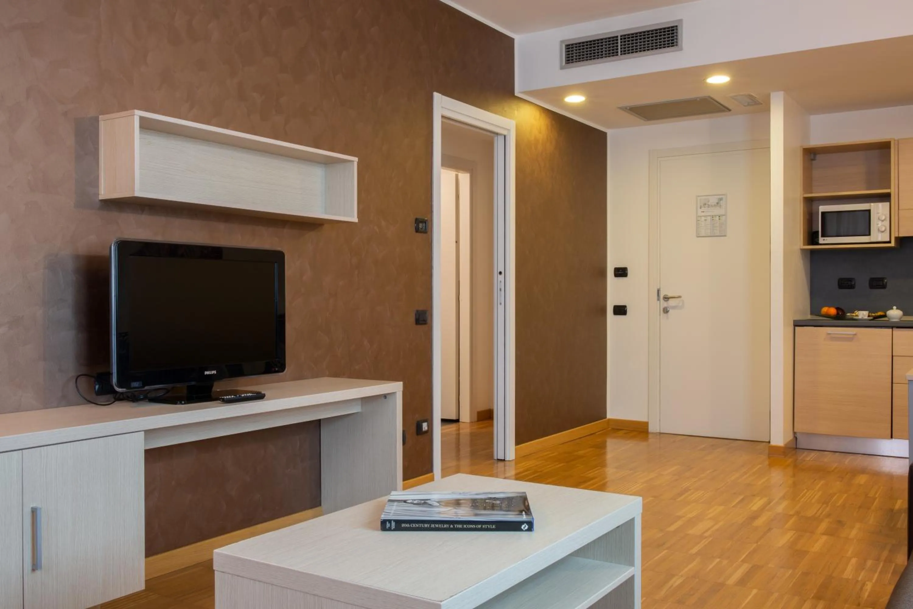 Euro Hotel Residence