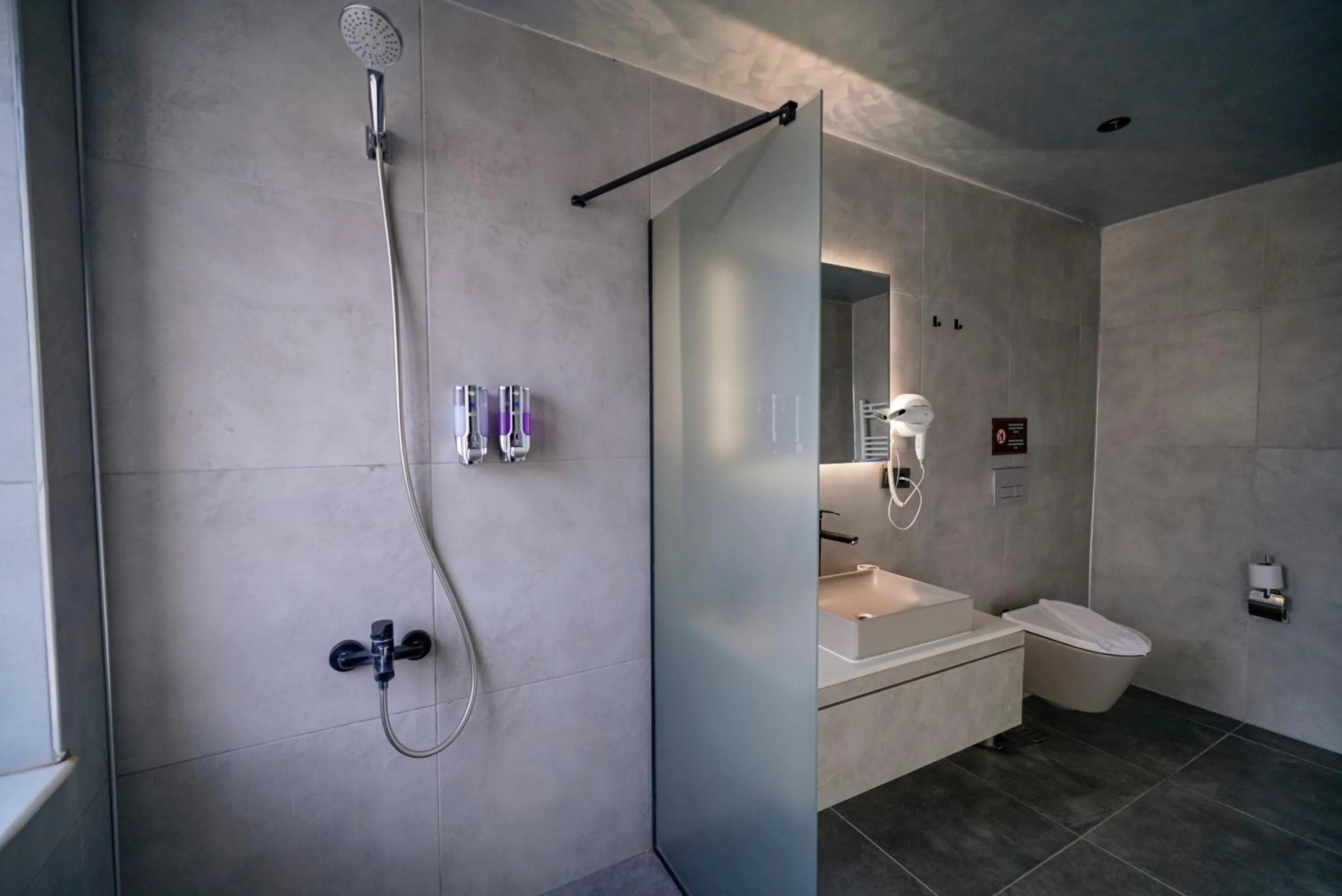 Shower in Cappadocia Divin House