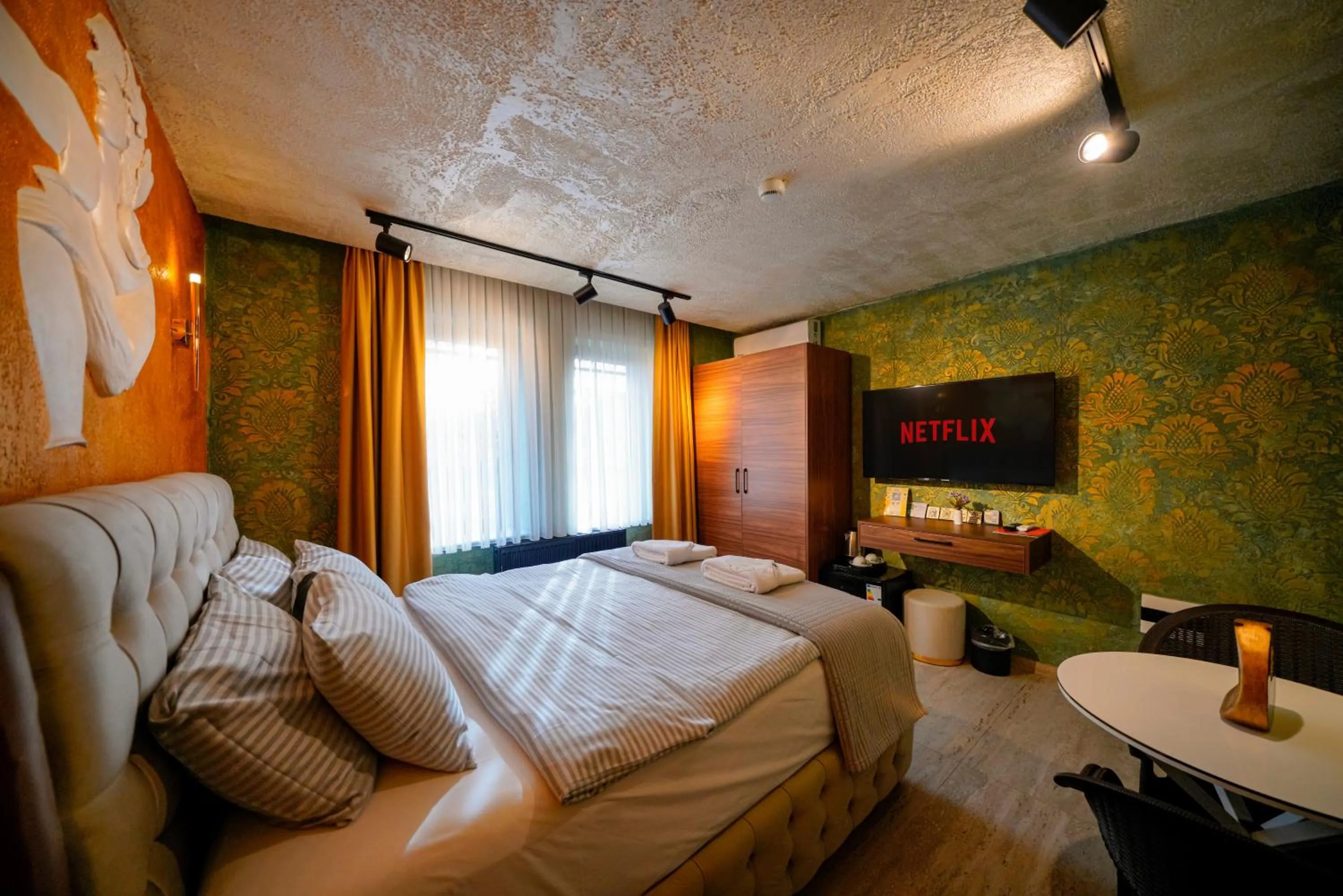 Bed in Cappadocia Divin House