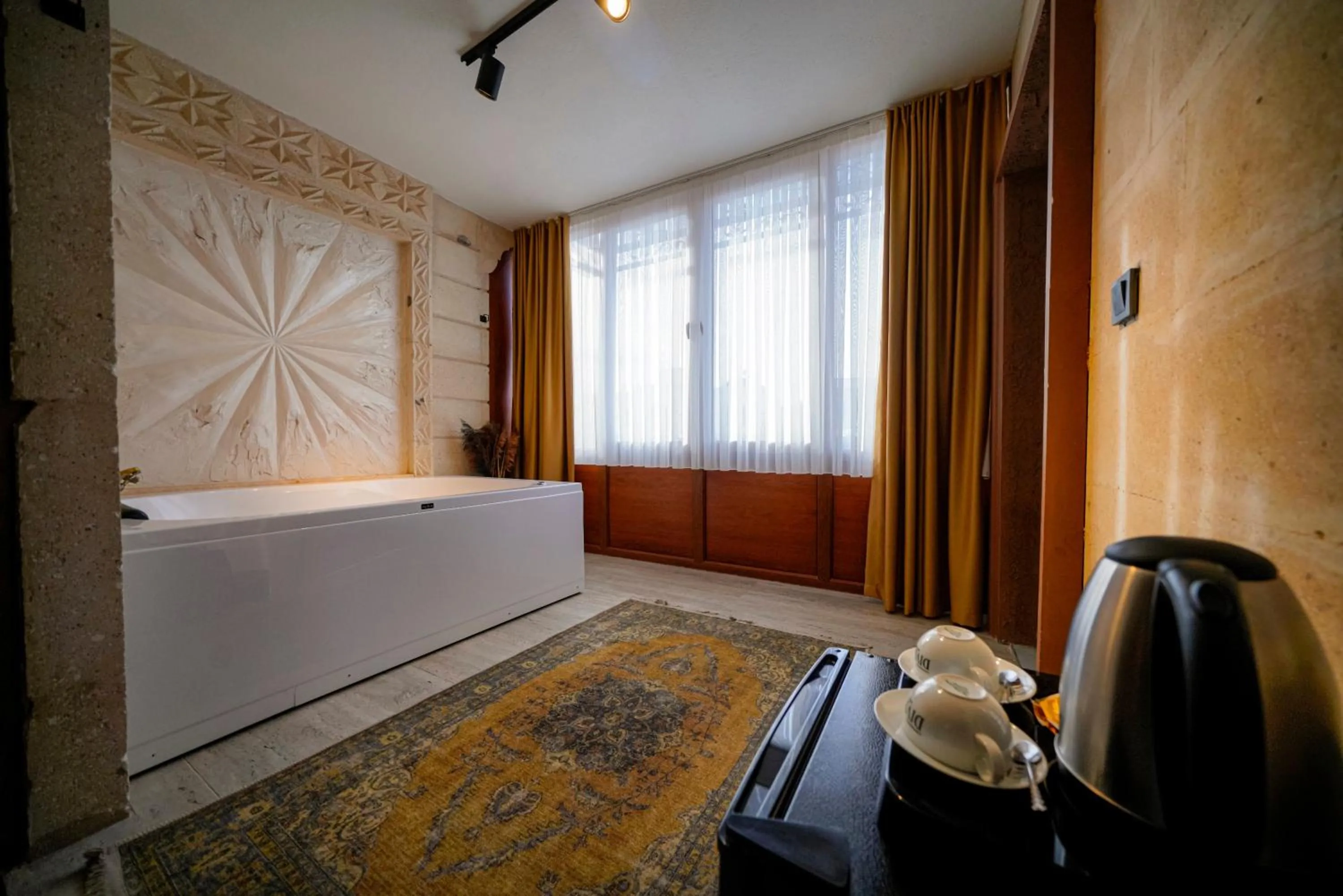 Hot Tub in Cappadocia Divin House