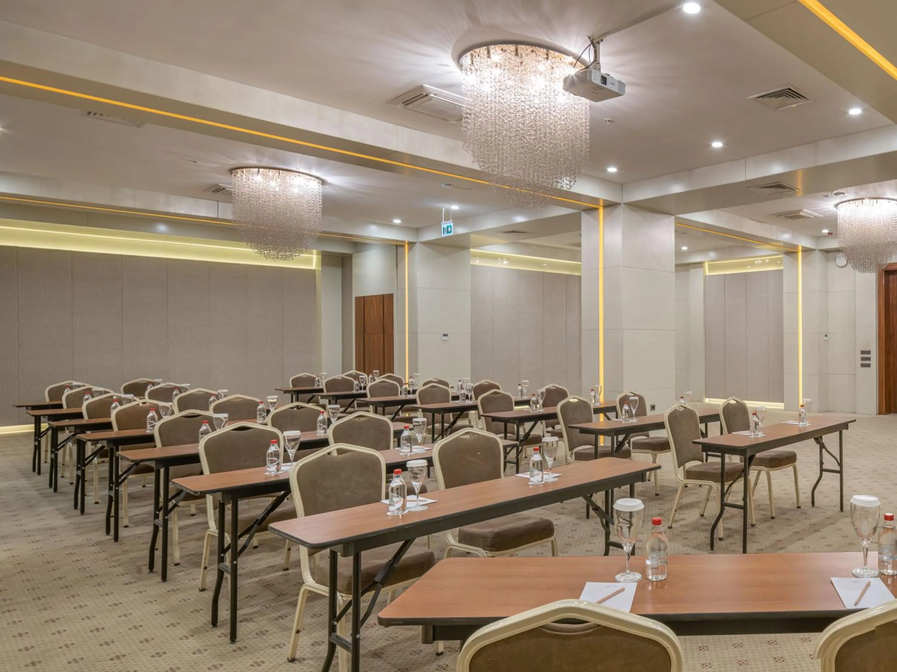 Meeting/conference room in Kahya Hotel Ankara