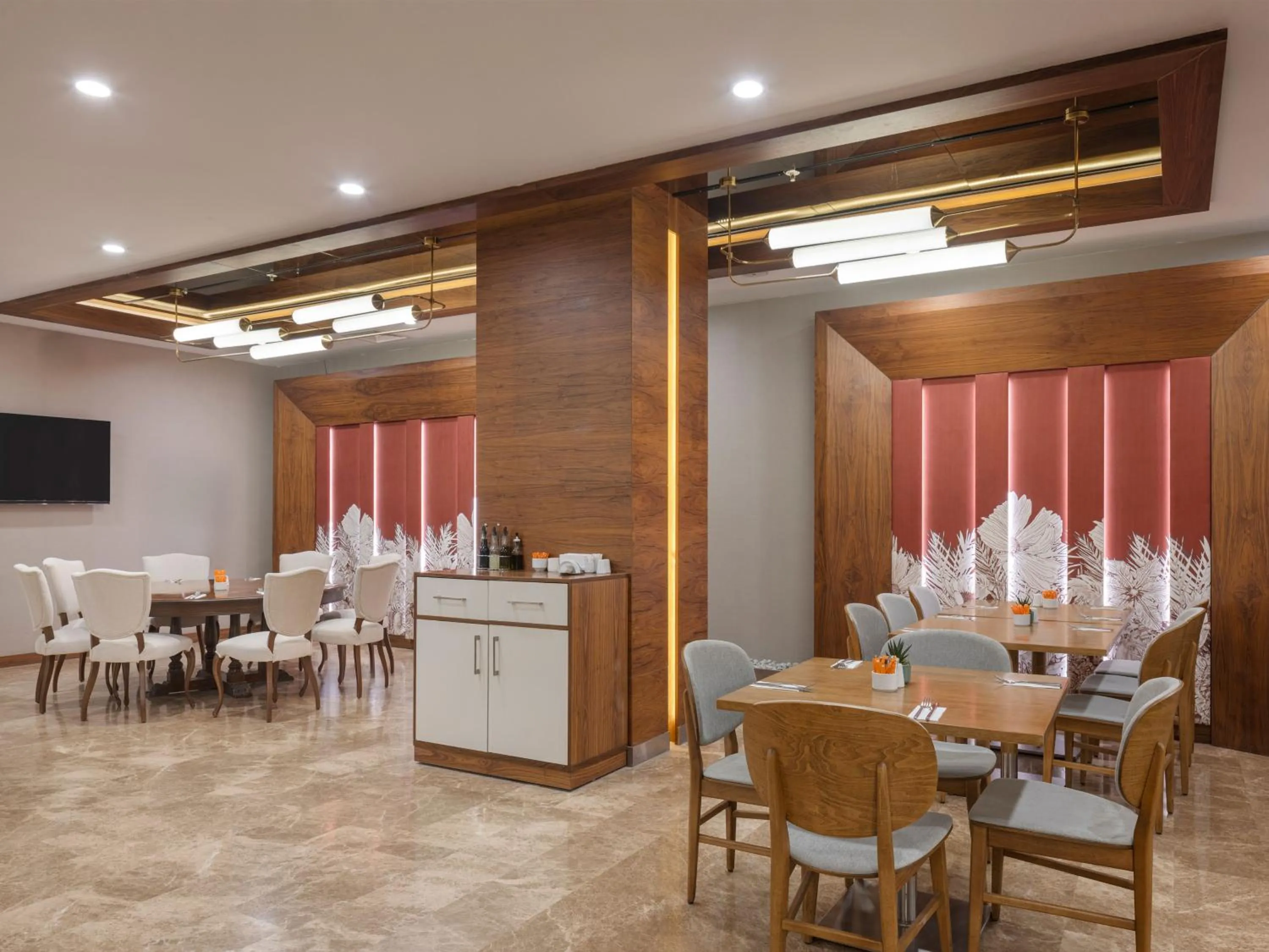 Restaurant/places to eat in Kahya Hotel Ankara