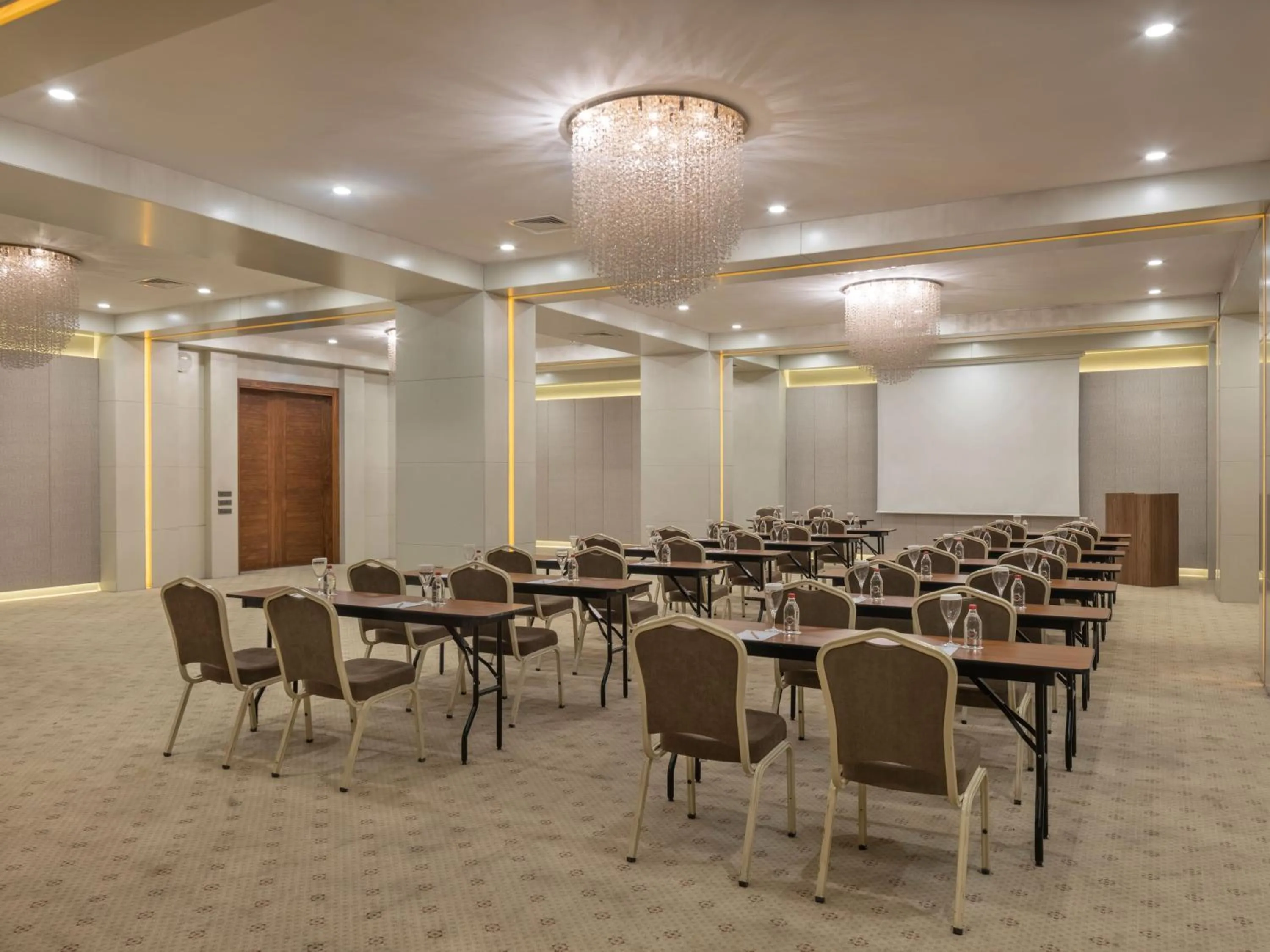 Meeting/conference room in Kahya Hotel Ankara