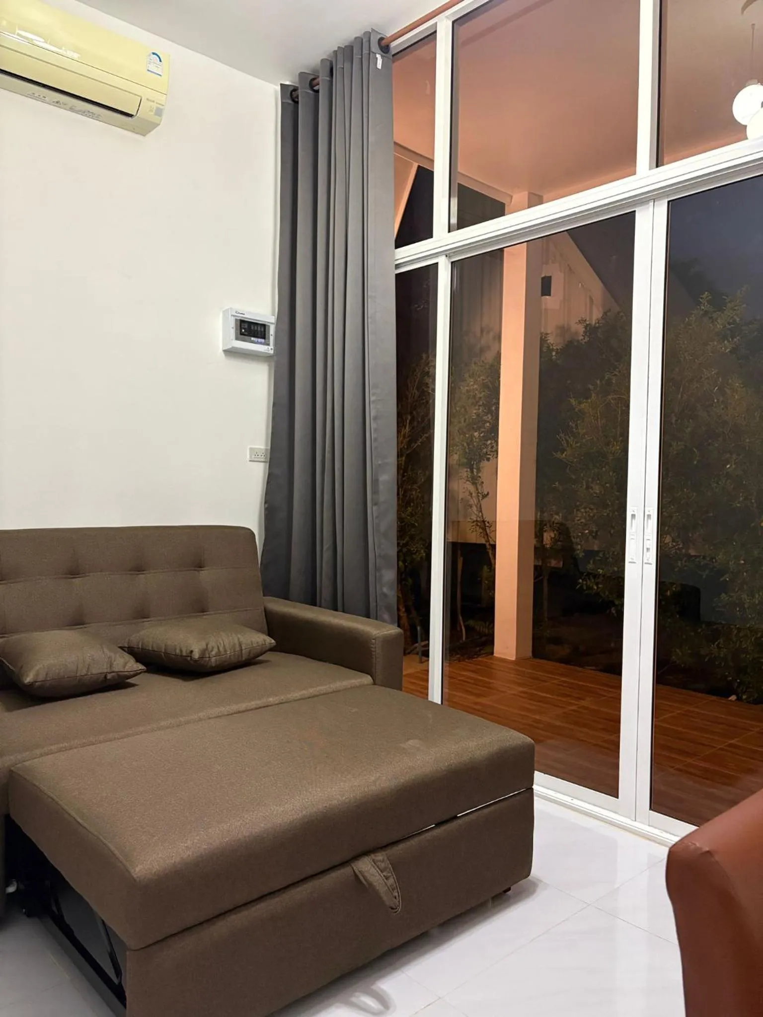 Living room in Paradise Resort & Cafe