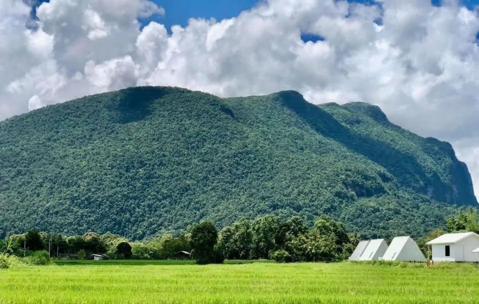 Nearby landmark in Paradise Resort & Cafe