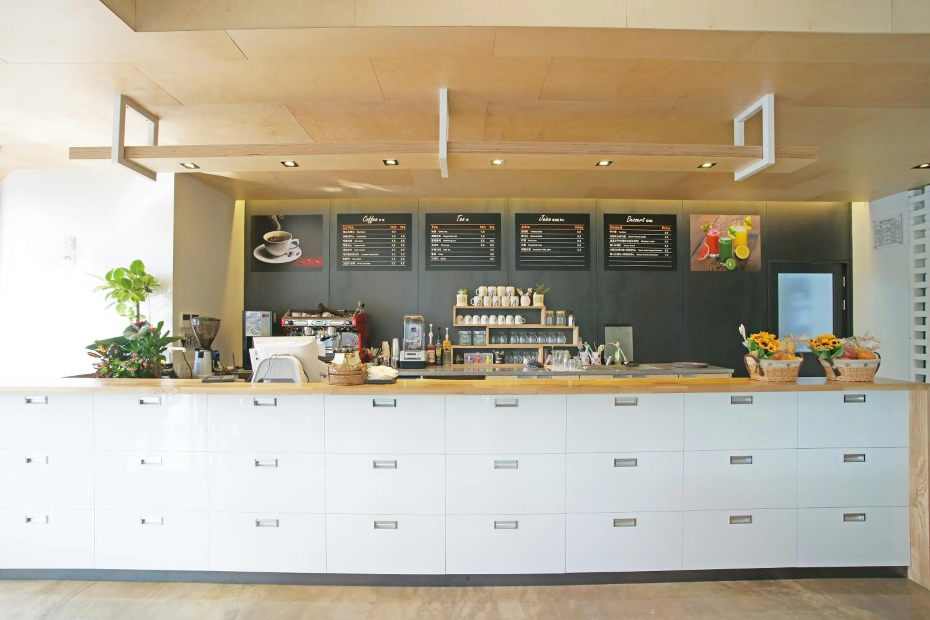 Restaurant/places to eat in I-Jin Hotel