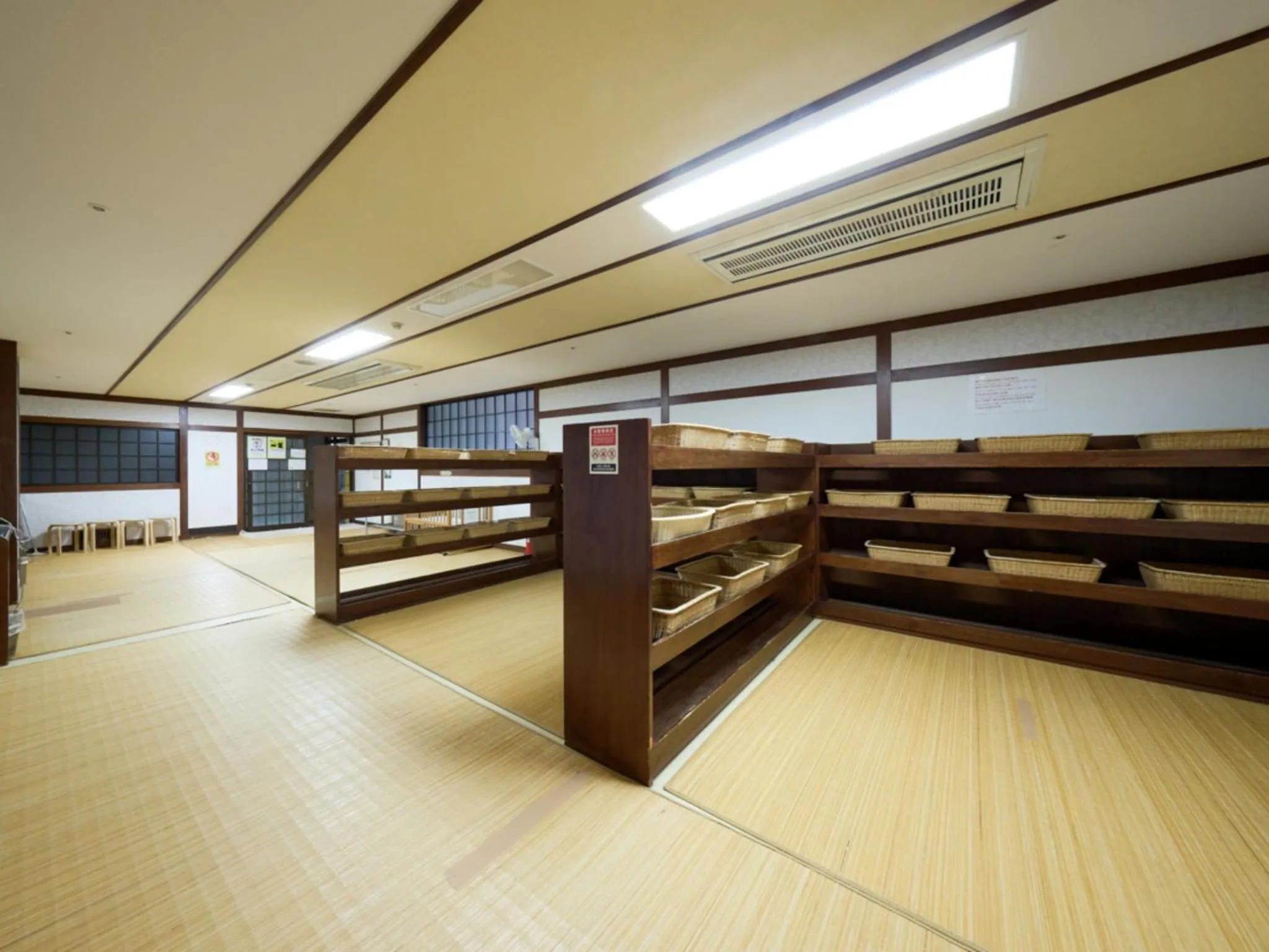 Public Bath in Shuzenji Onsen Hotel Takitei