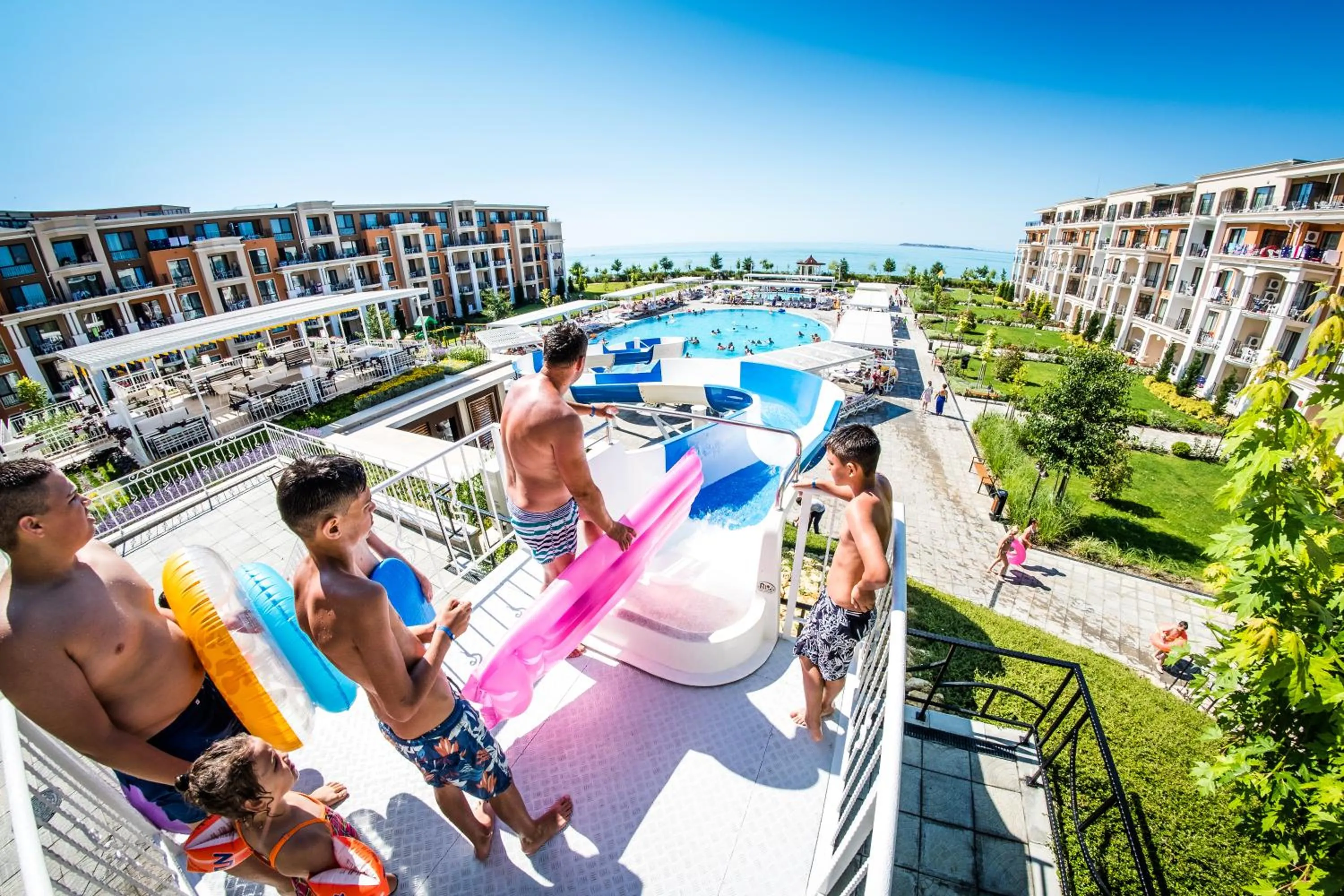 Swimming pool in Premier Fort Cuisine - Full Board