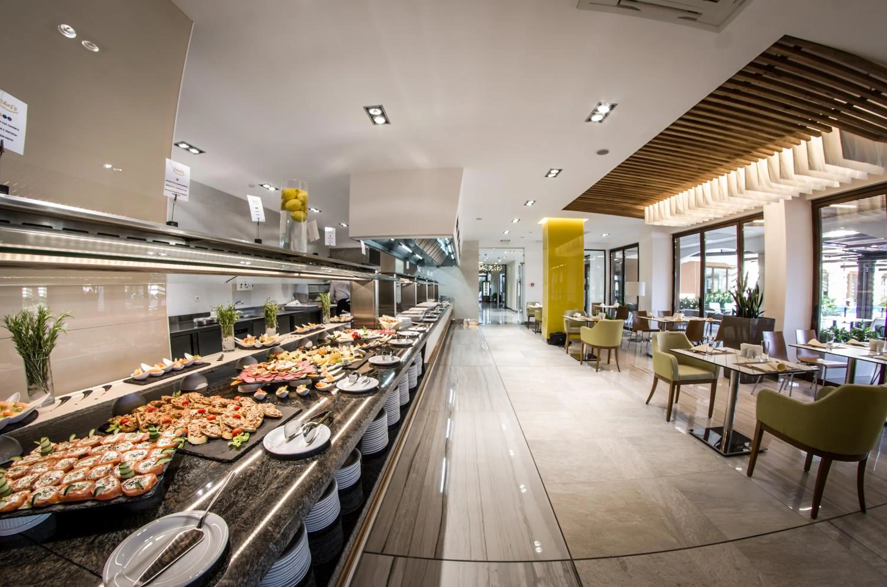 Restaurant/places to eat in Premier Fort Cuisine - Full Board