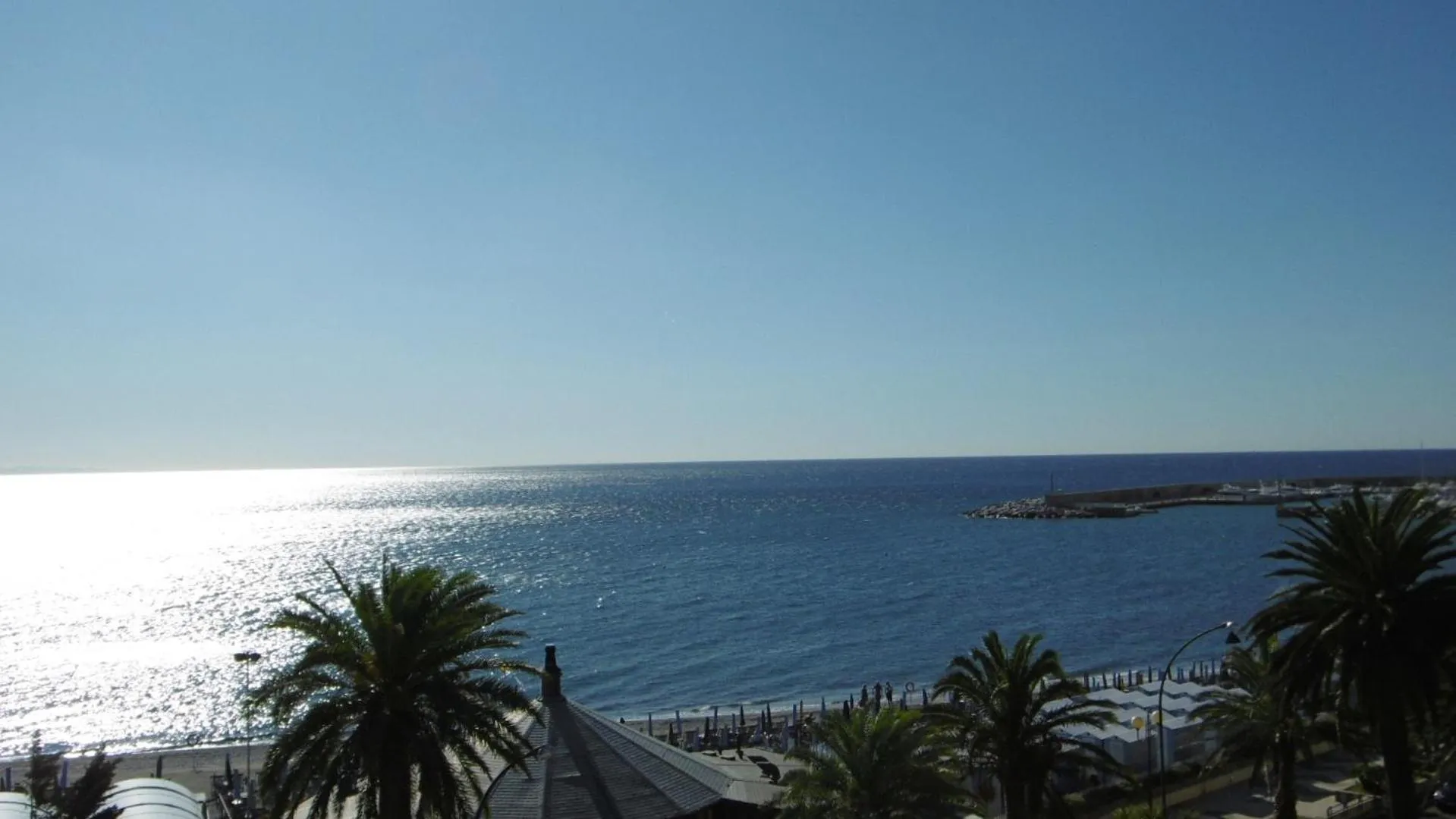 Day in Hotel Riviera