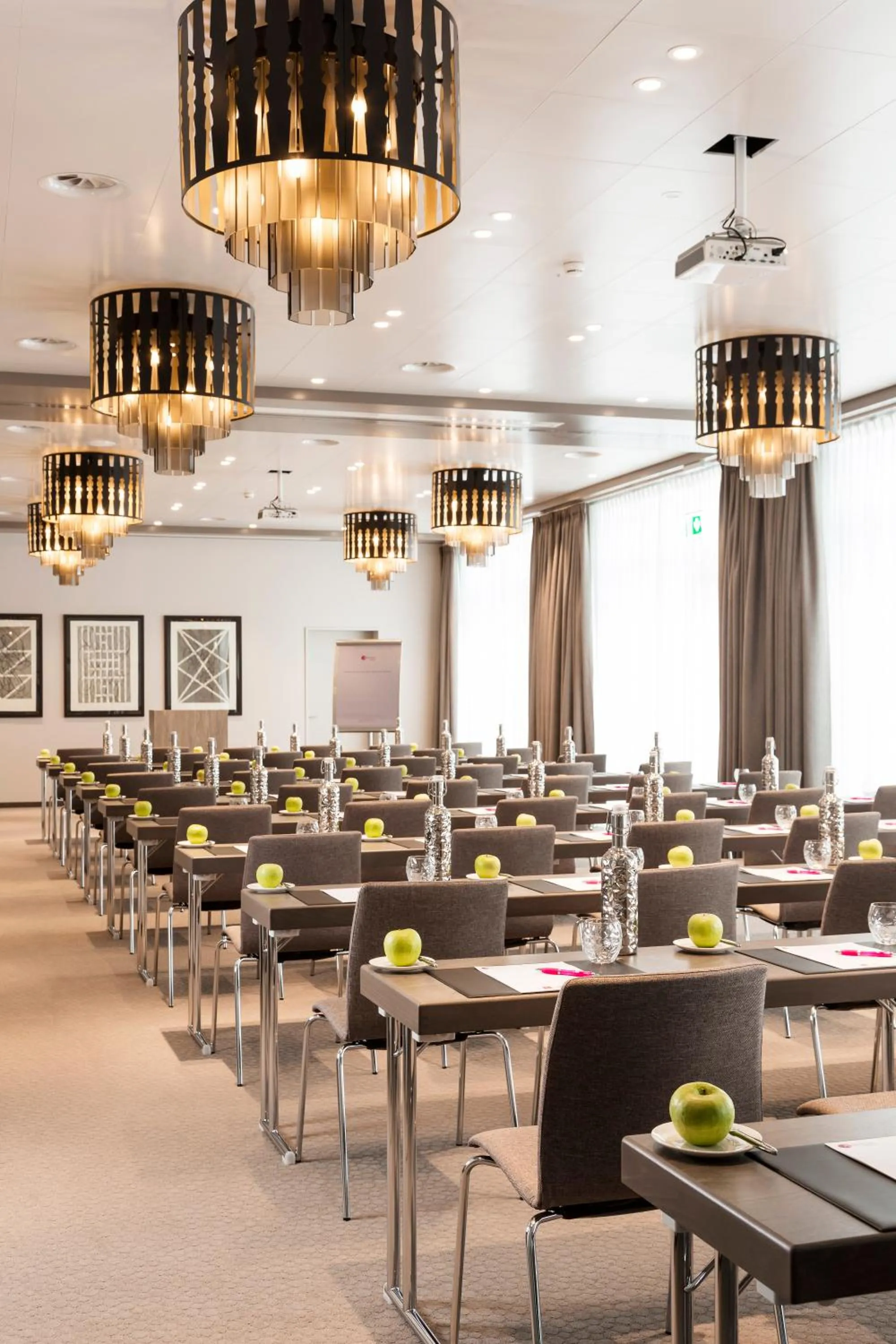 Banquet/Function facilities in AMERON Davos Swiss Mountain Resort