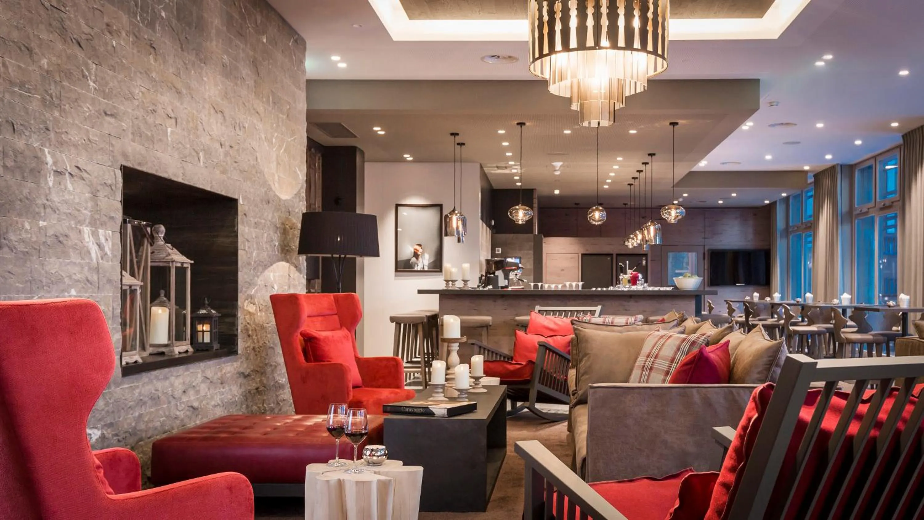 Lounge or bar in AMERON Davos Swiss Mountain Resort