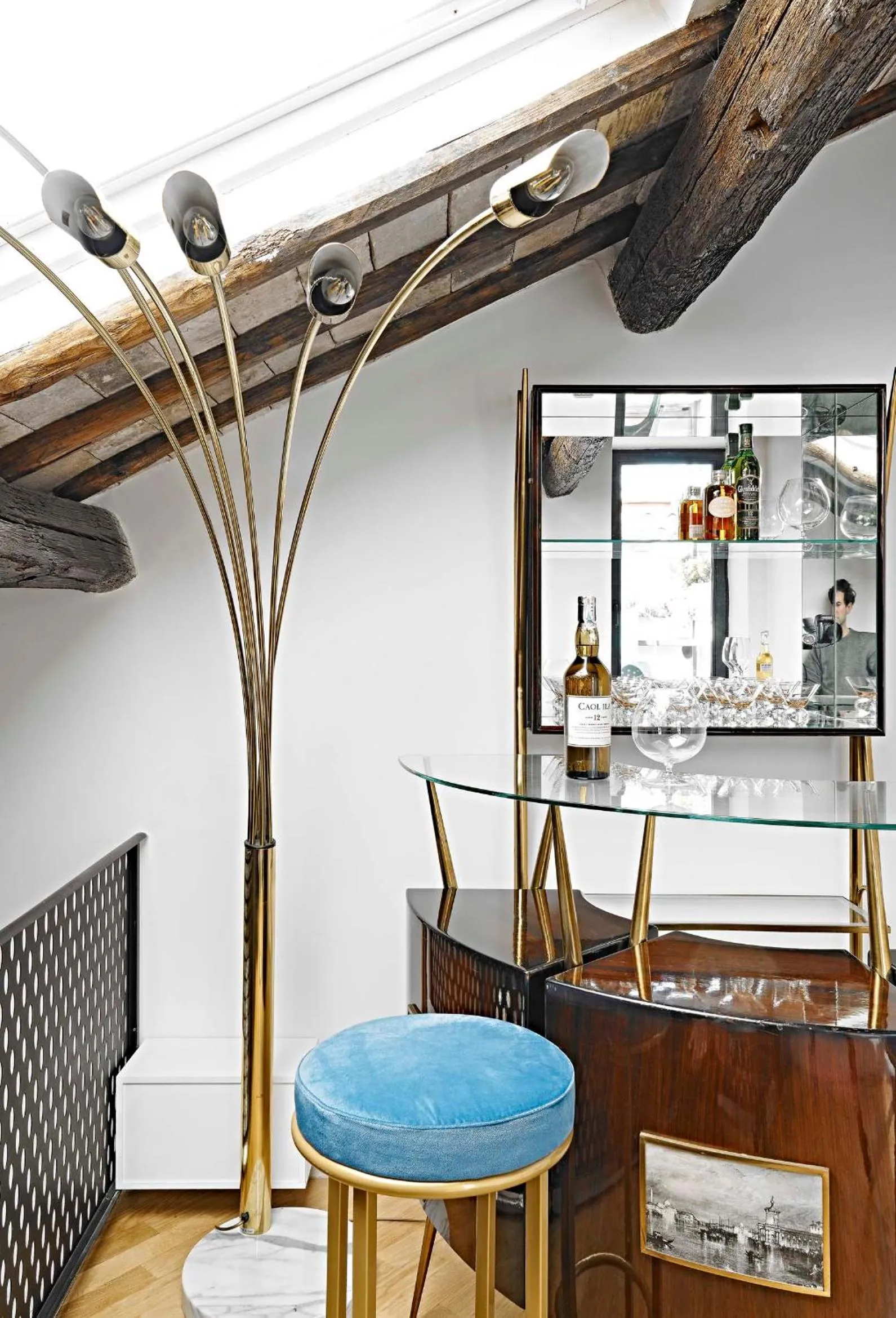 Lounge or bar in G-Rough, Rome, a Member of Design Hotels