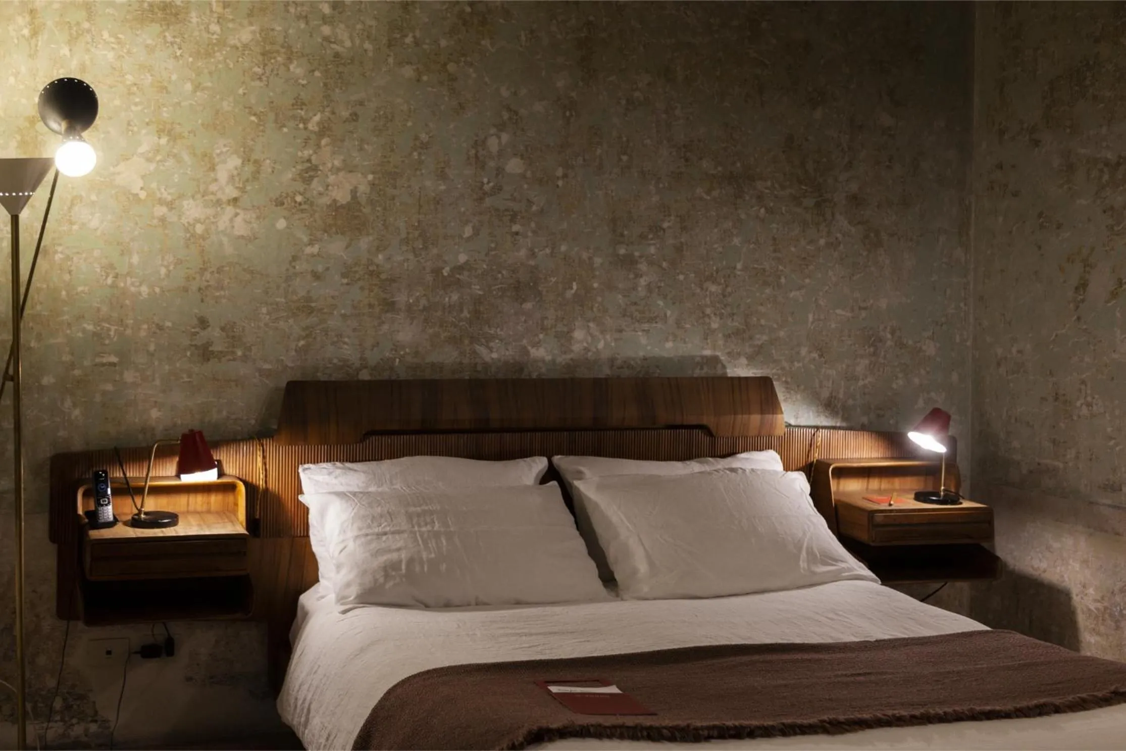 Bed in G-Rough, Rome, a Member of Design Hotels