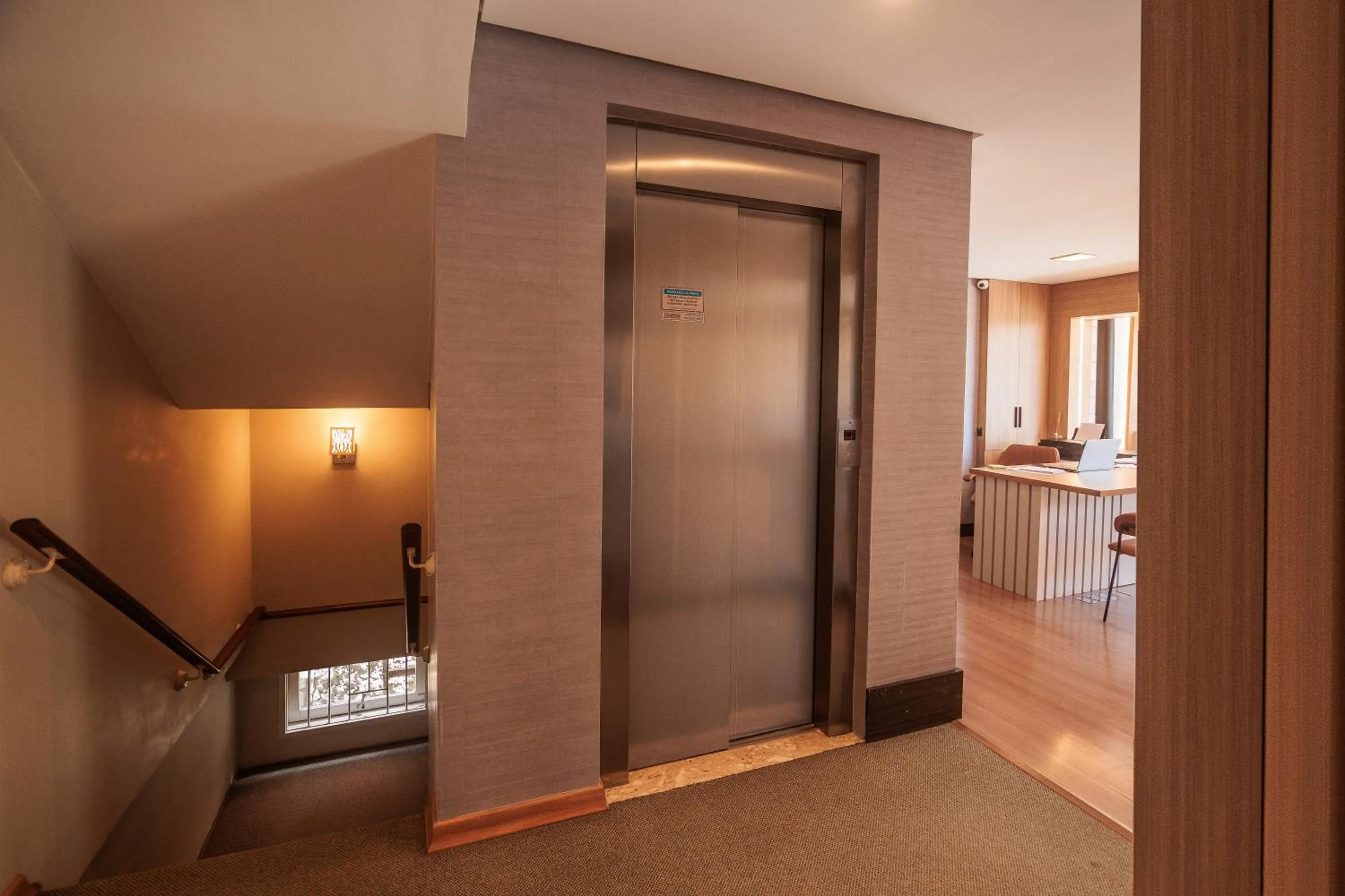 elevator in Pousada Naala Gramado