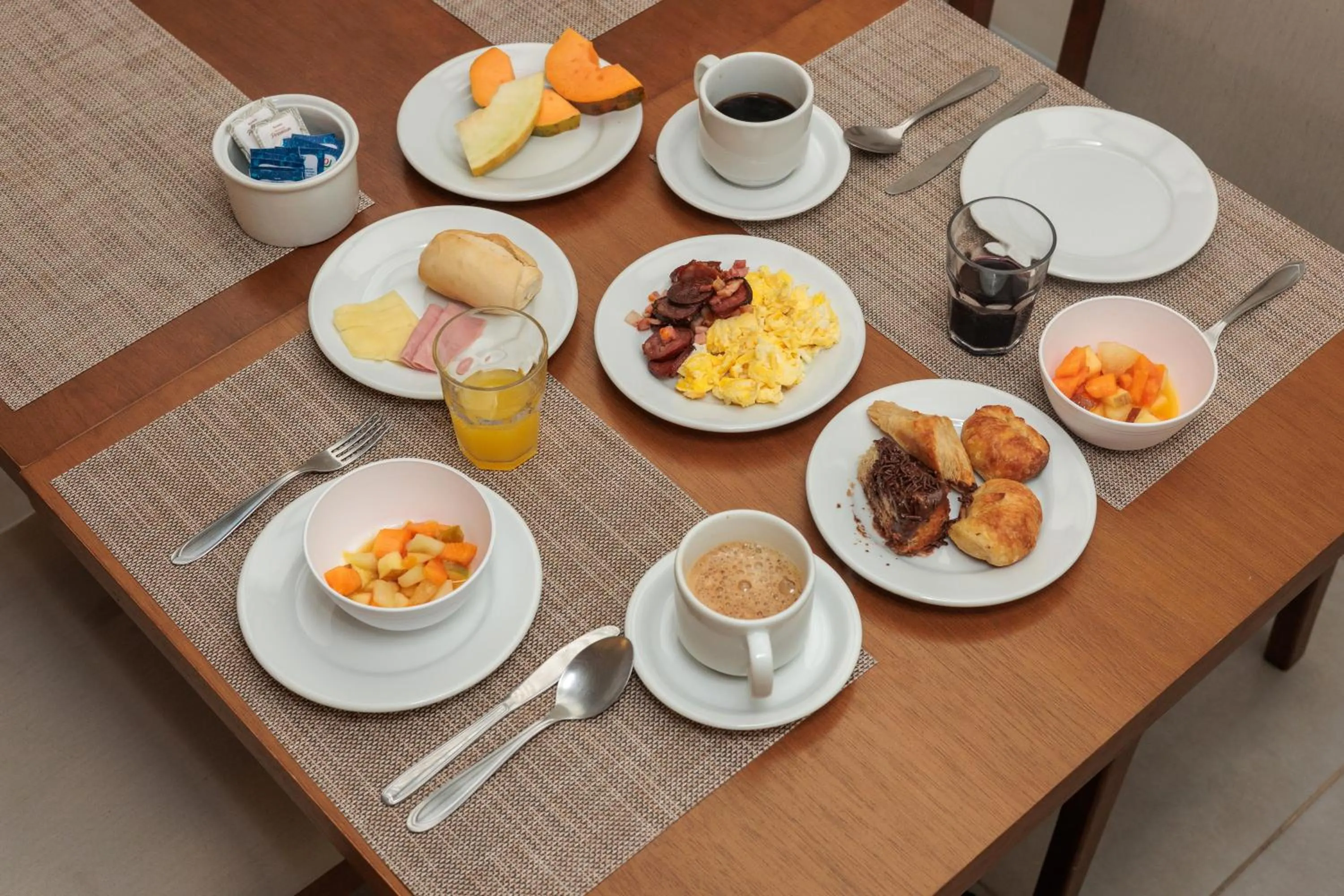 Breakfast in Pousada Zammá Gramado