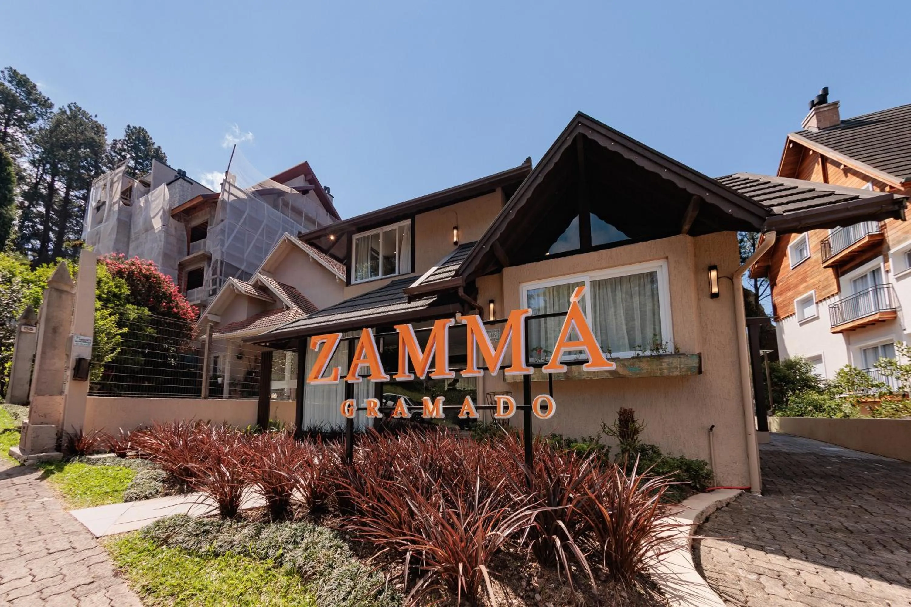 Property building in Pousada Zammá Gramado