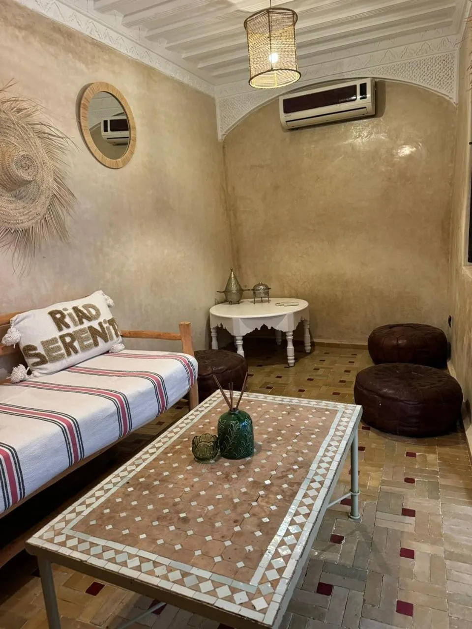 Seating area, Bed in Riad dar serenity