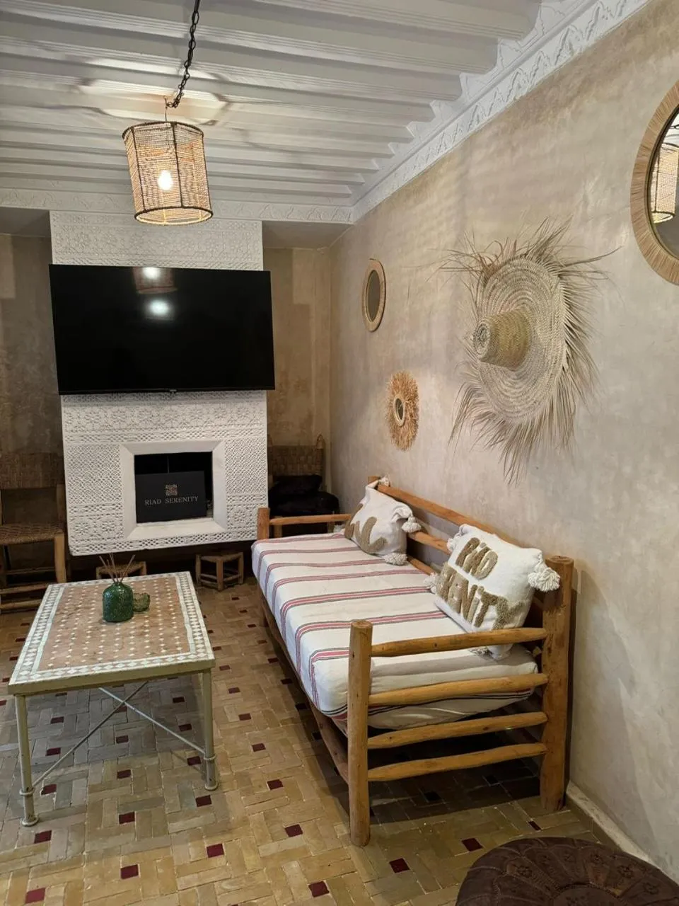 Seating area, Bed in Riad dar serenity