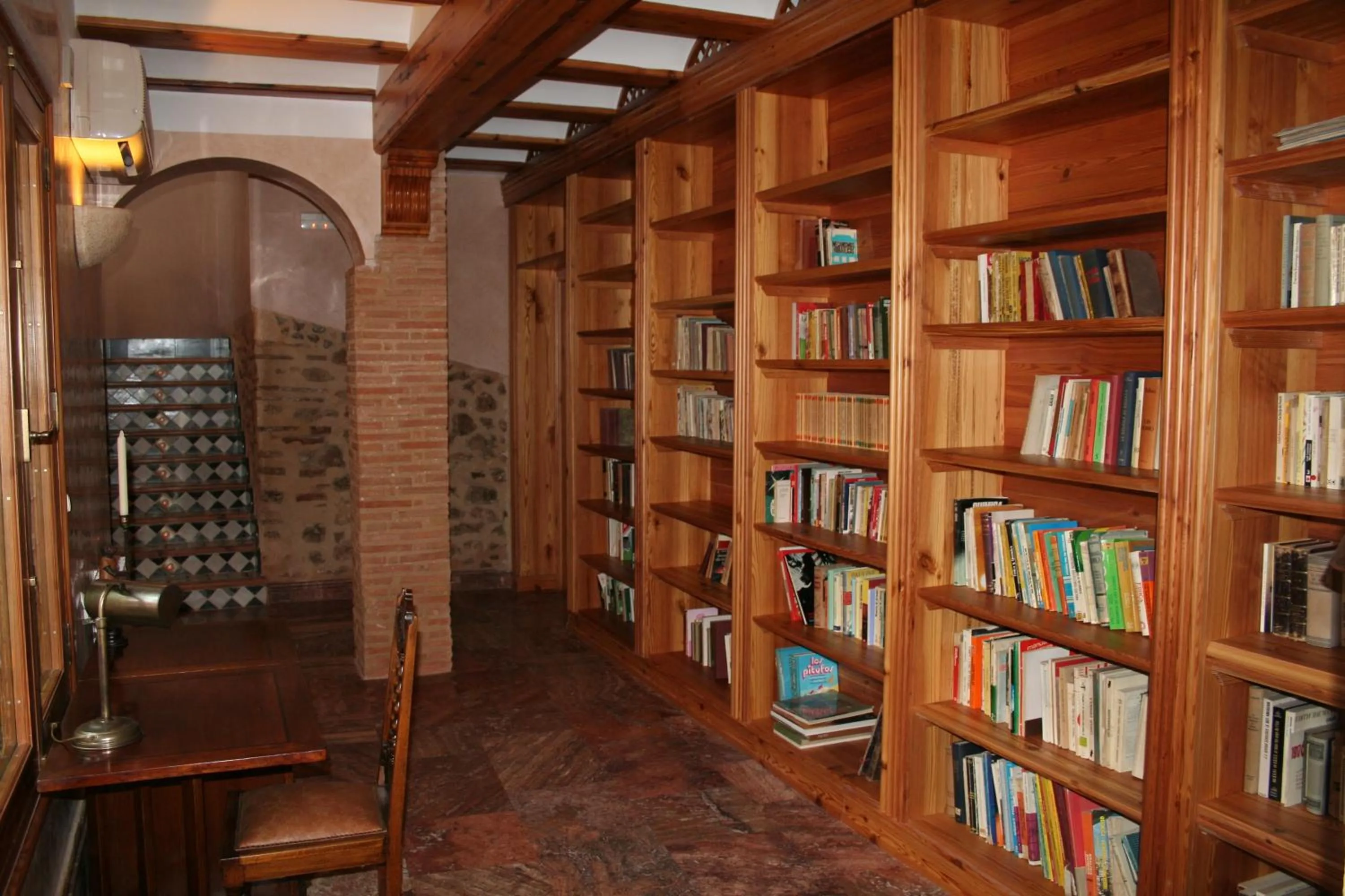 Library in Hotel Casa Babel