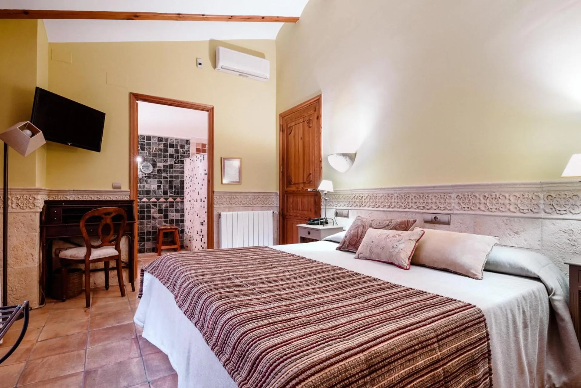 Bed in Hotel Casa Babel