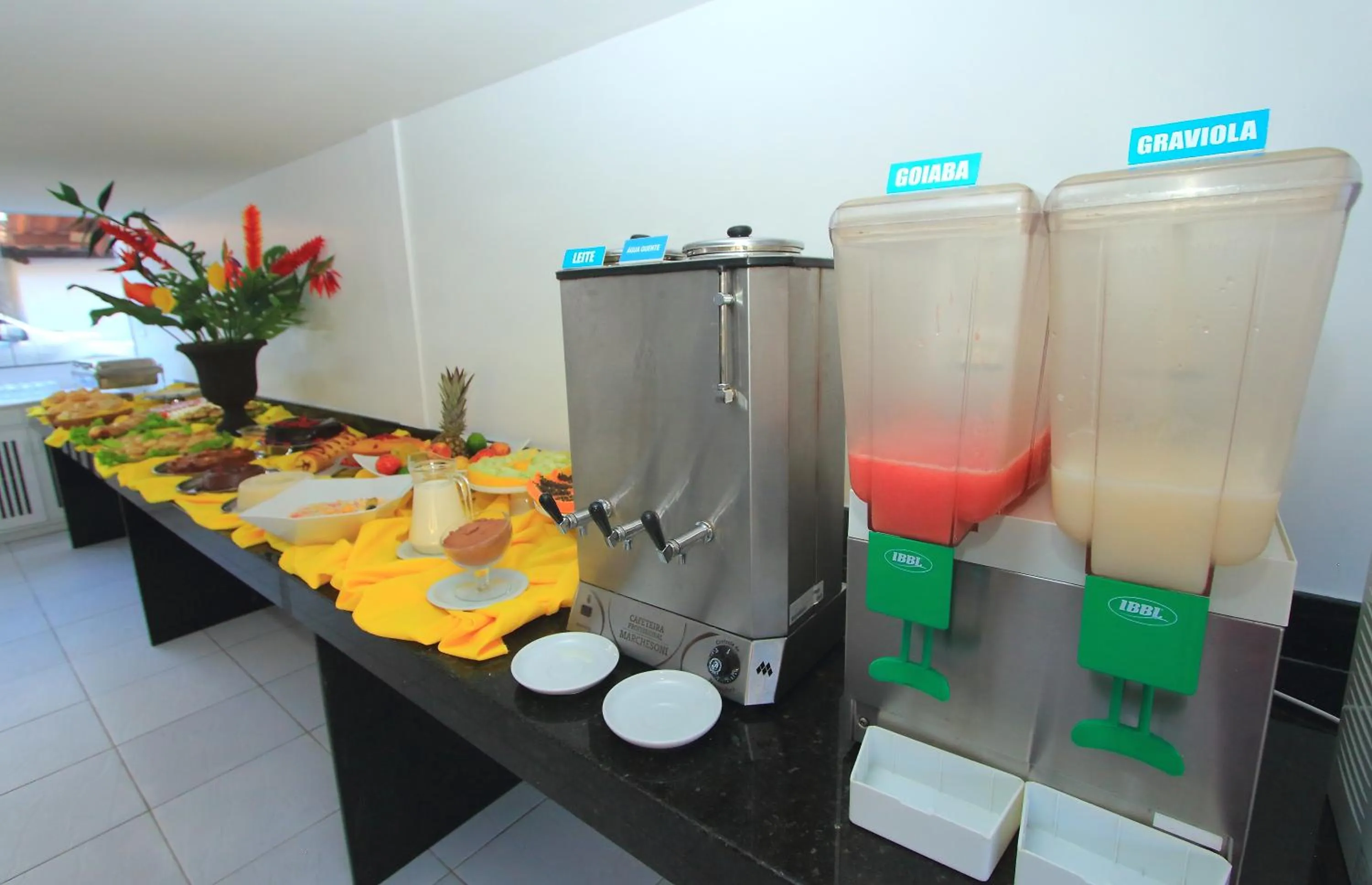 Buffet breakfast in Navegantes Hotel