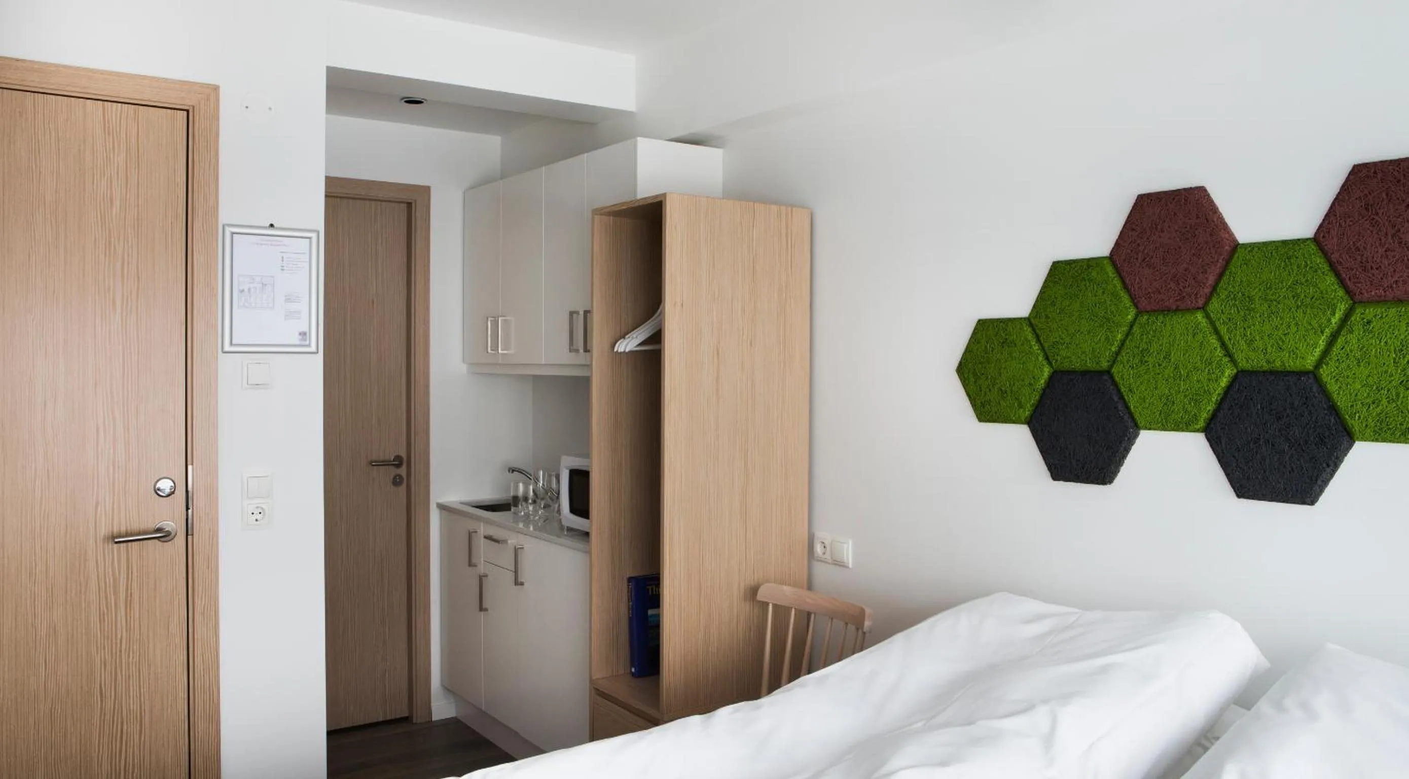 Bed in Island Apartments