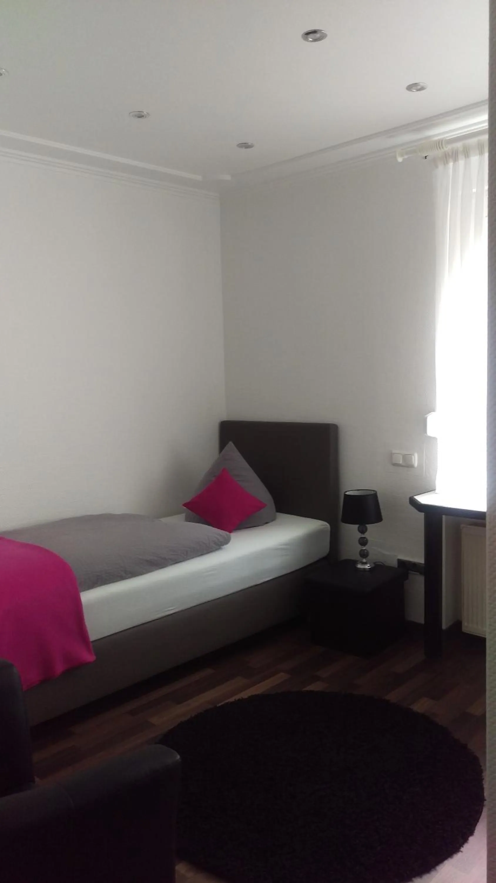 Photo of the whole room, Bed in Hotel am Schenkelberg