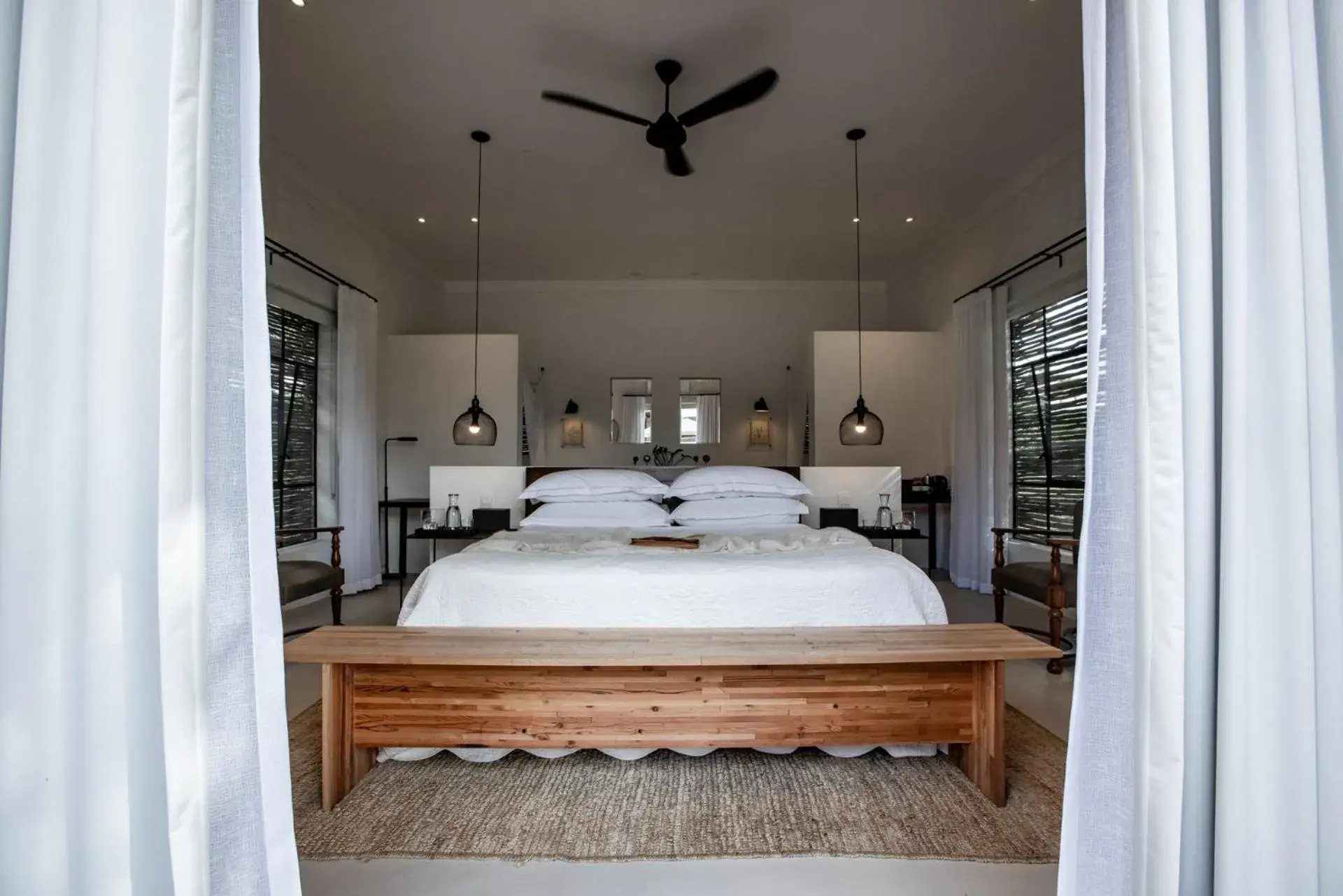 Room 7 - single occupancy in Torburnlea Homestead Luxury Accommodation Room 7 - single occupancy in Torburnlea Homestead Luxury Accommodation