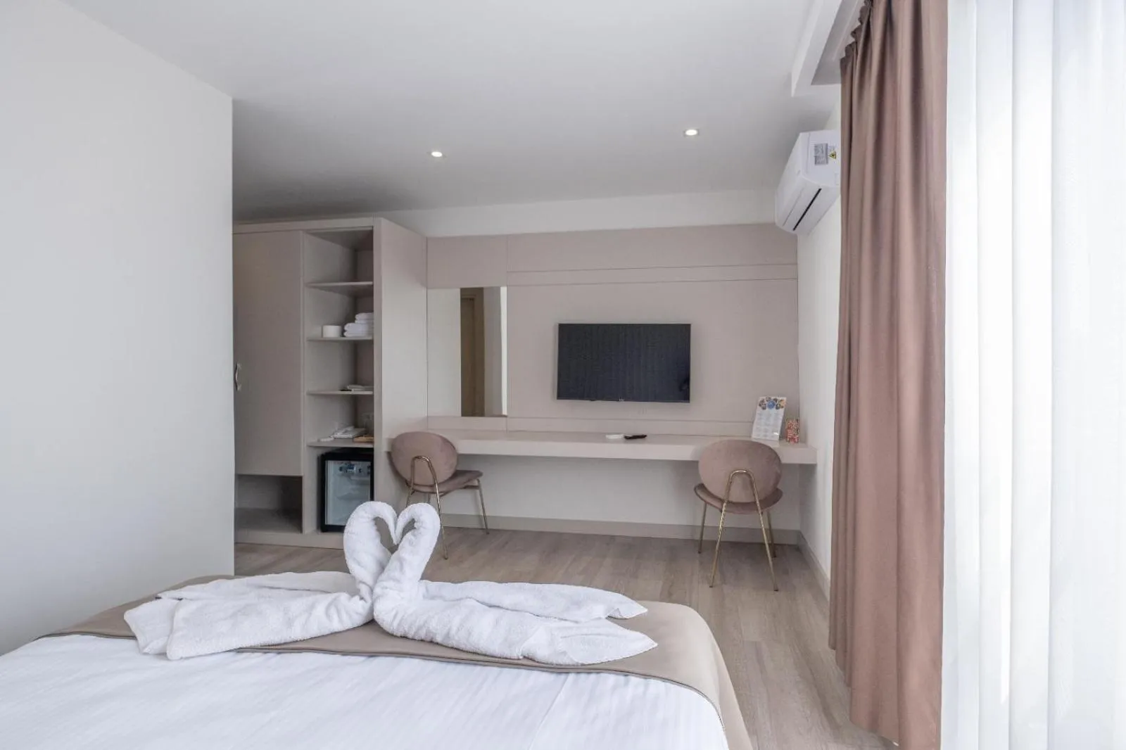 Bed in Mad İnn Lara