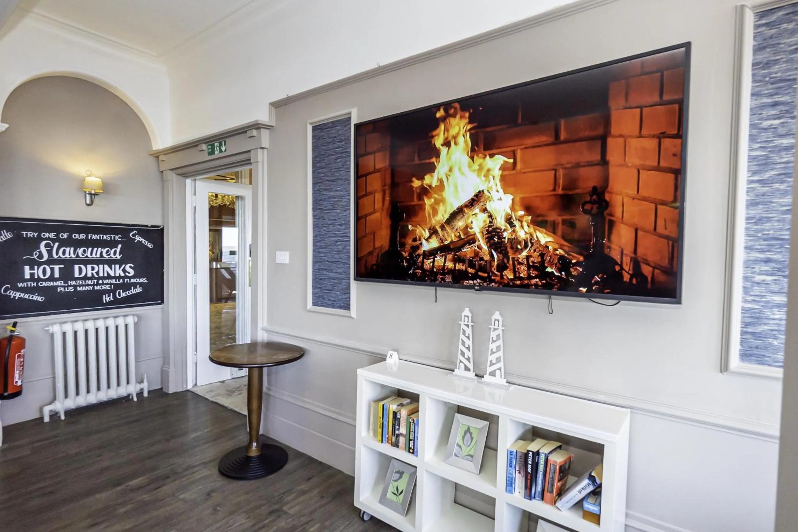 Living room in The Majestic Hotel