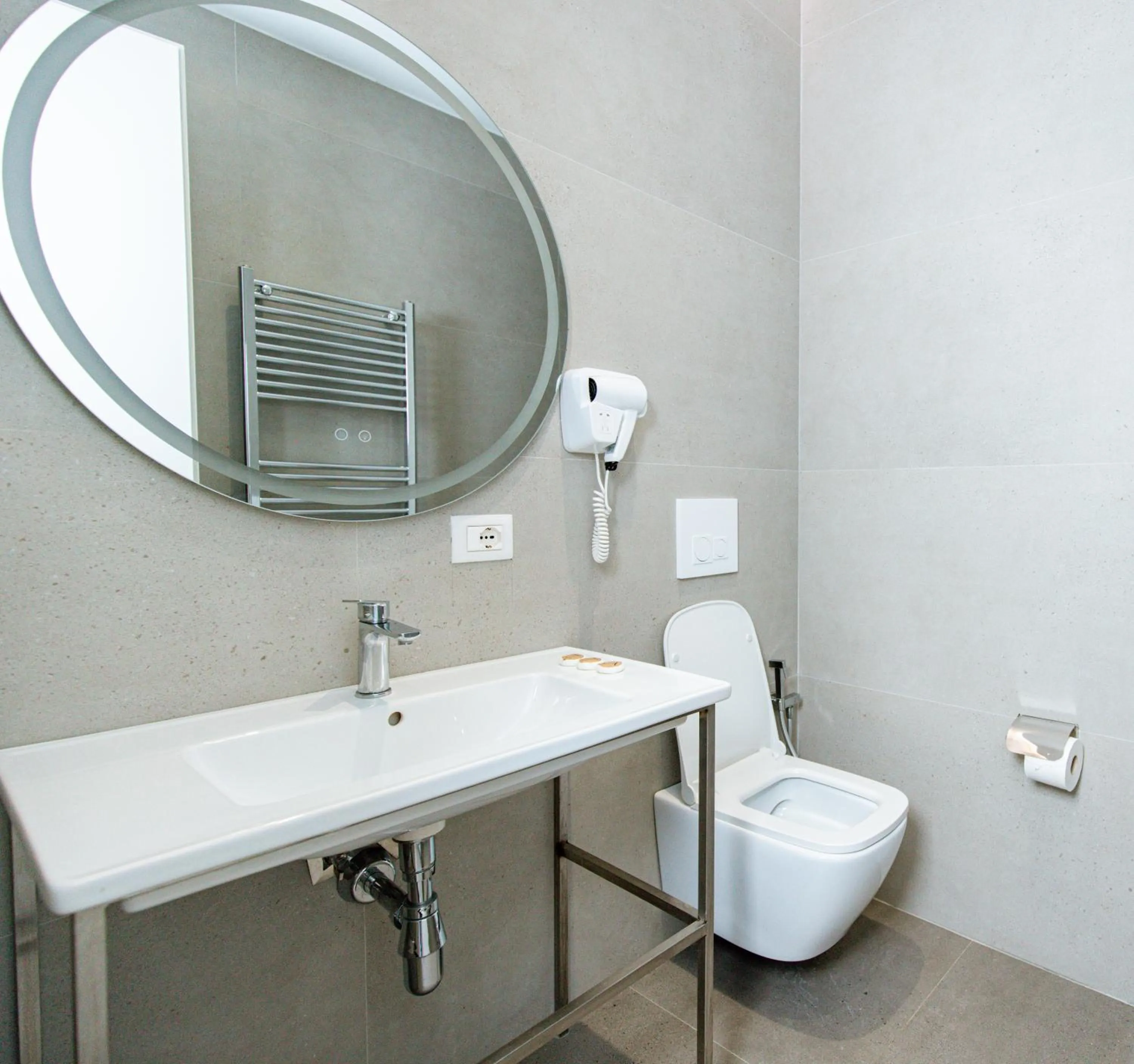 Toilet in Oxygen Boutique Hotel