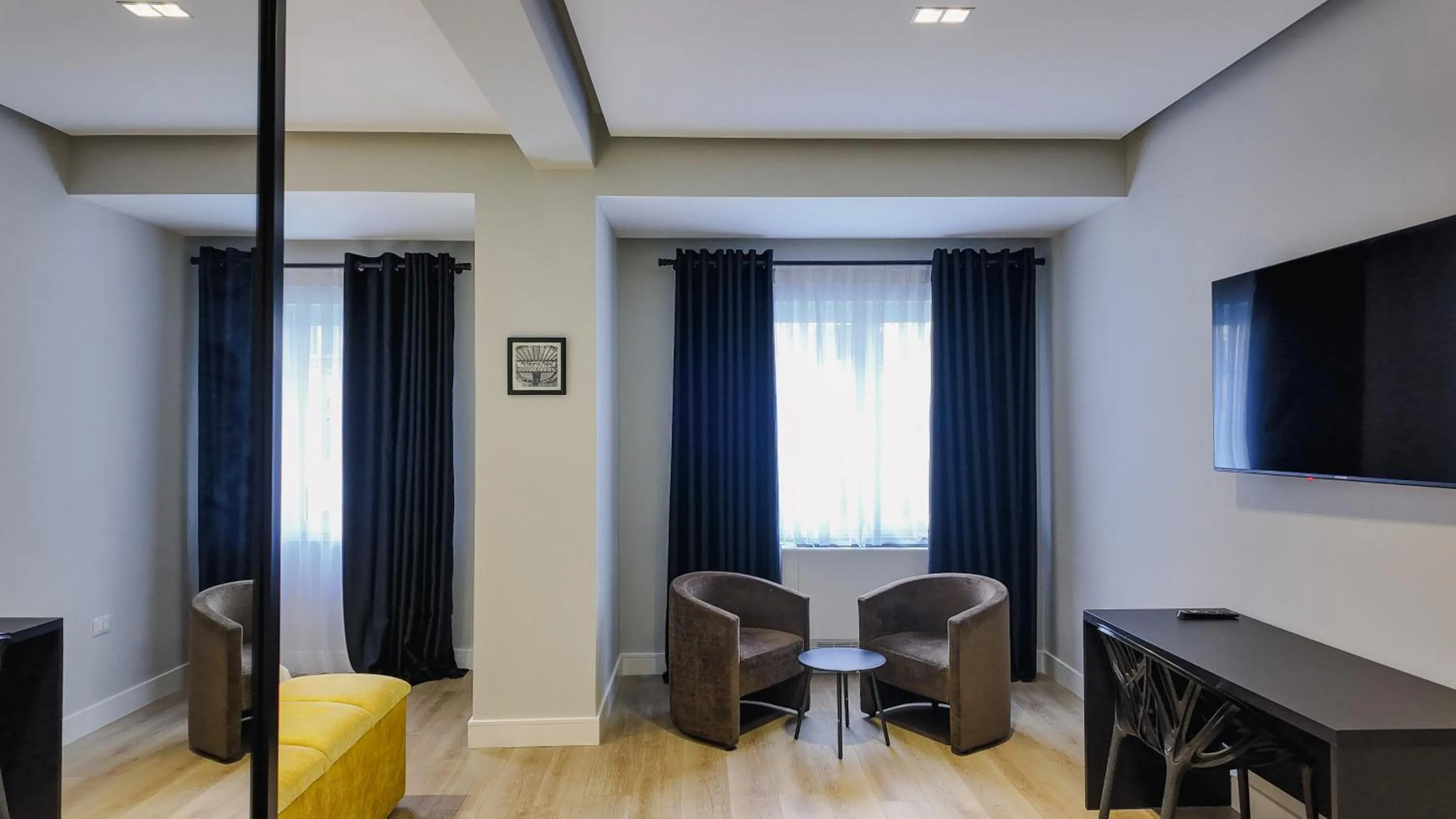 Seating area in Oxygen Boutique Hotel