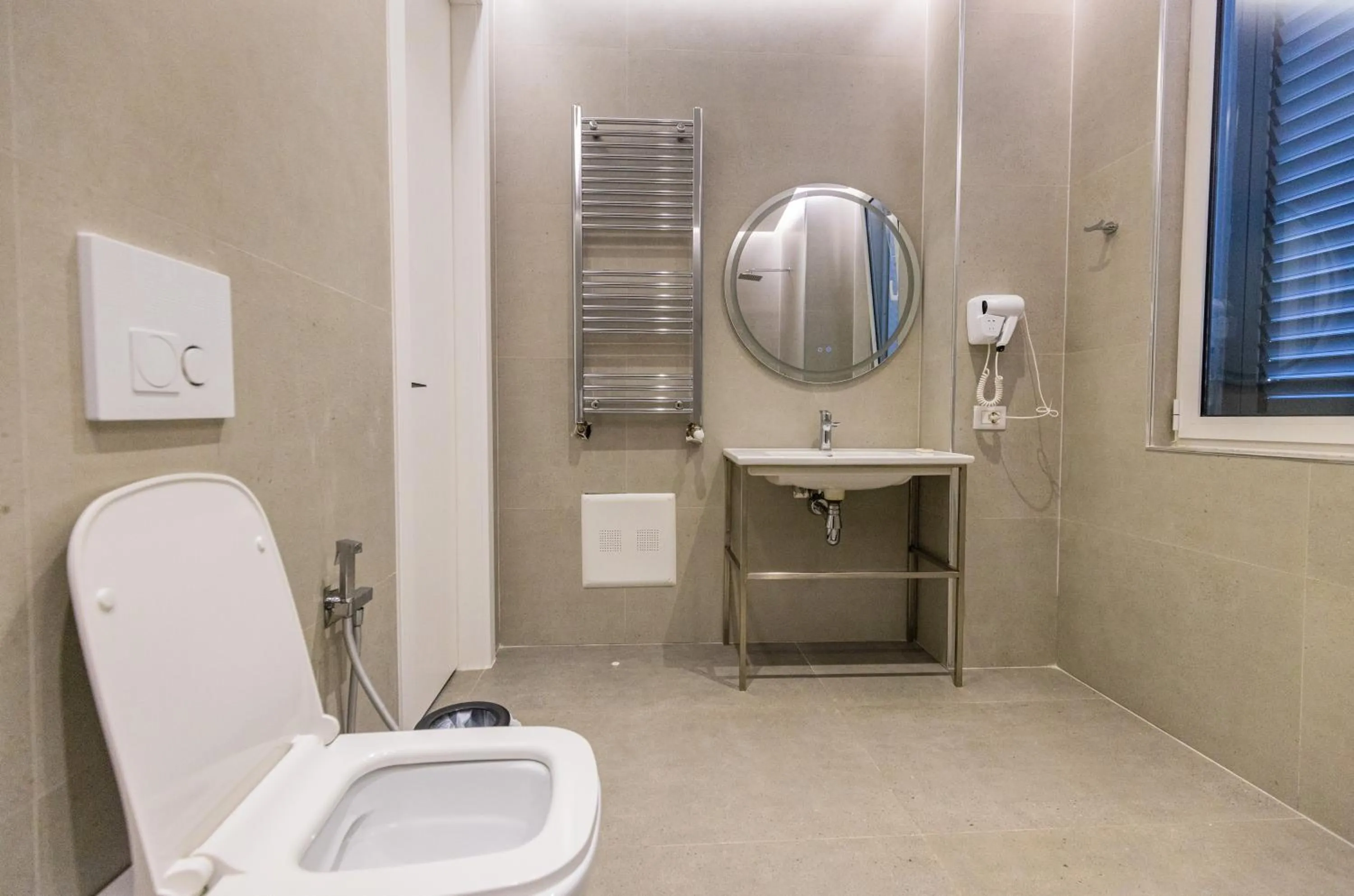 Shower in Oxygen Boutique Hotel