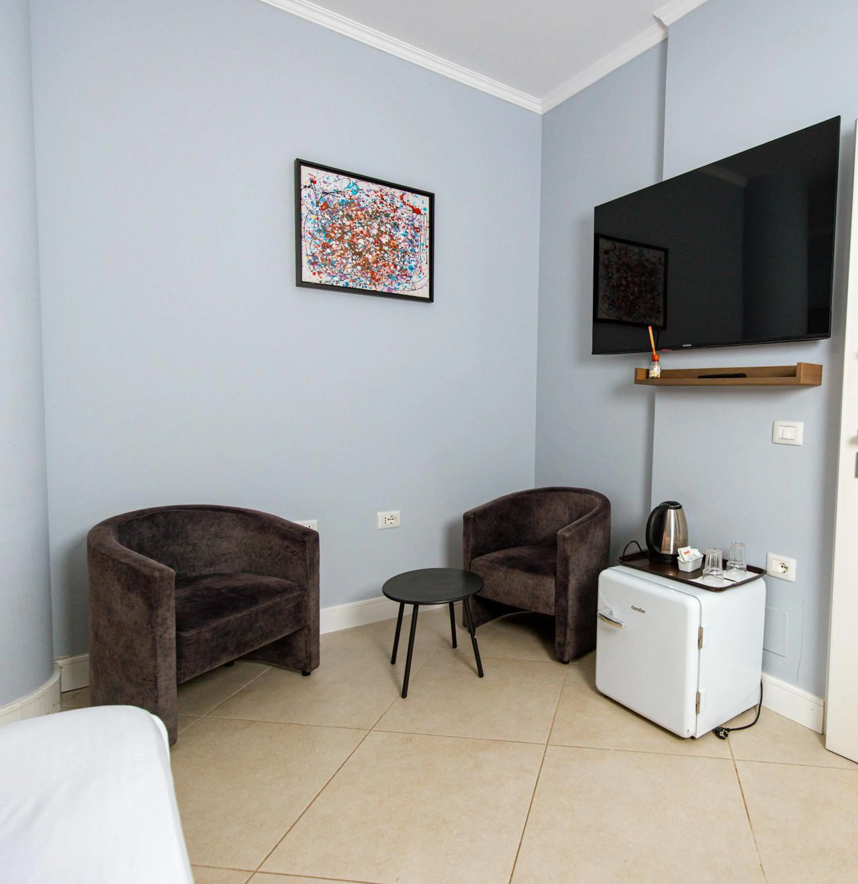 TV and multimedia in Oxygen Boutique Hotel