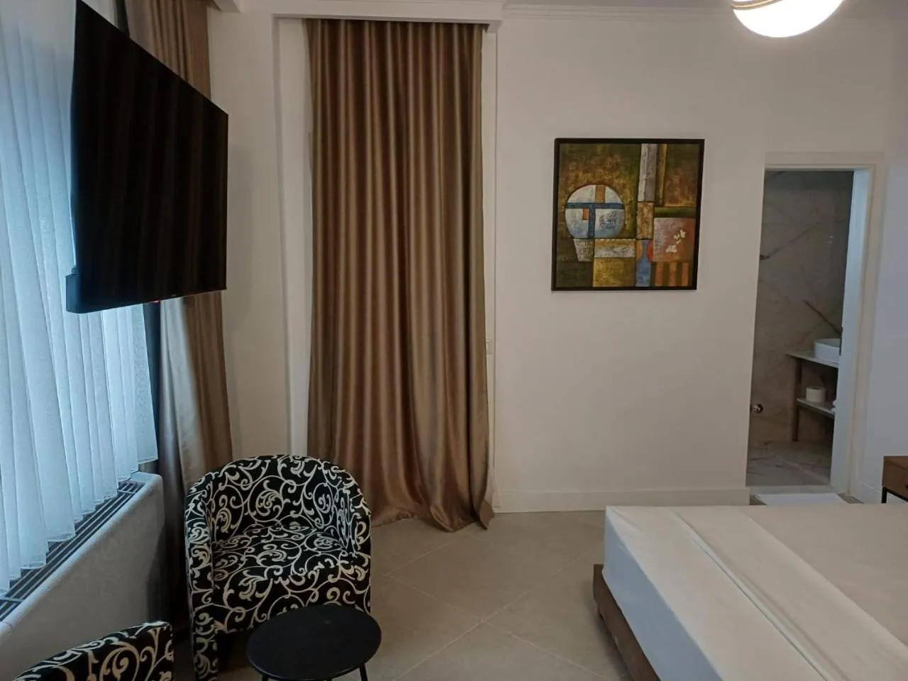 TV and multimedia, Bed in Oxygen Boutique Hotel