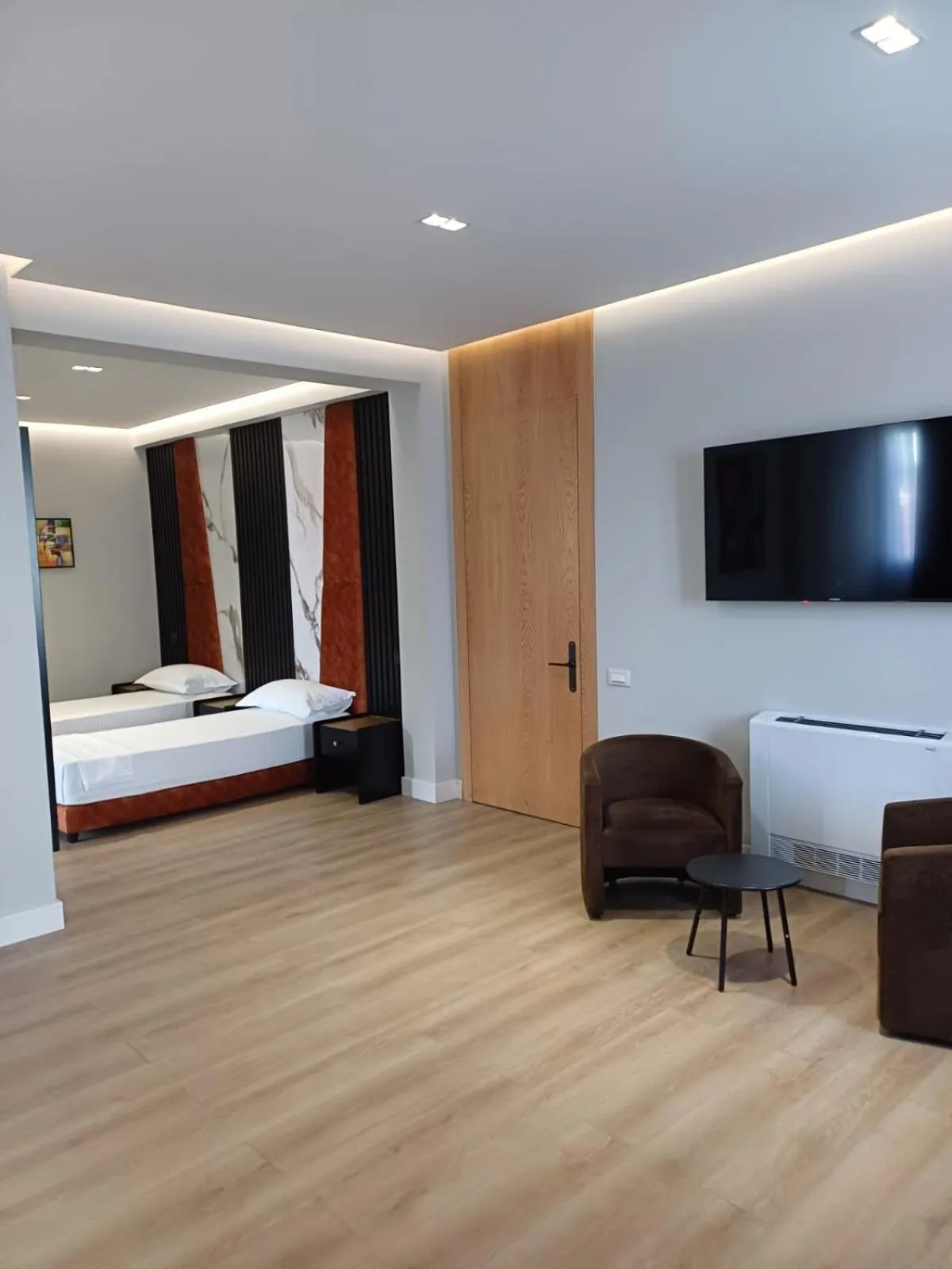 TV and multimedia, Bed in Oxygen Boutique Hotel