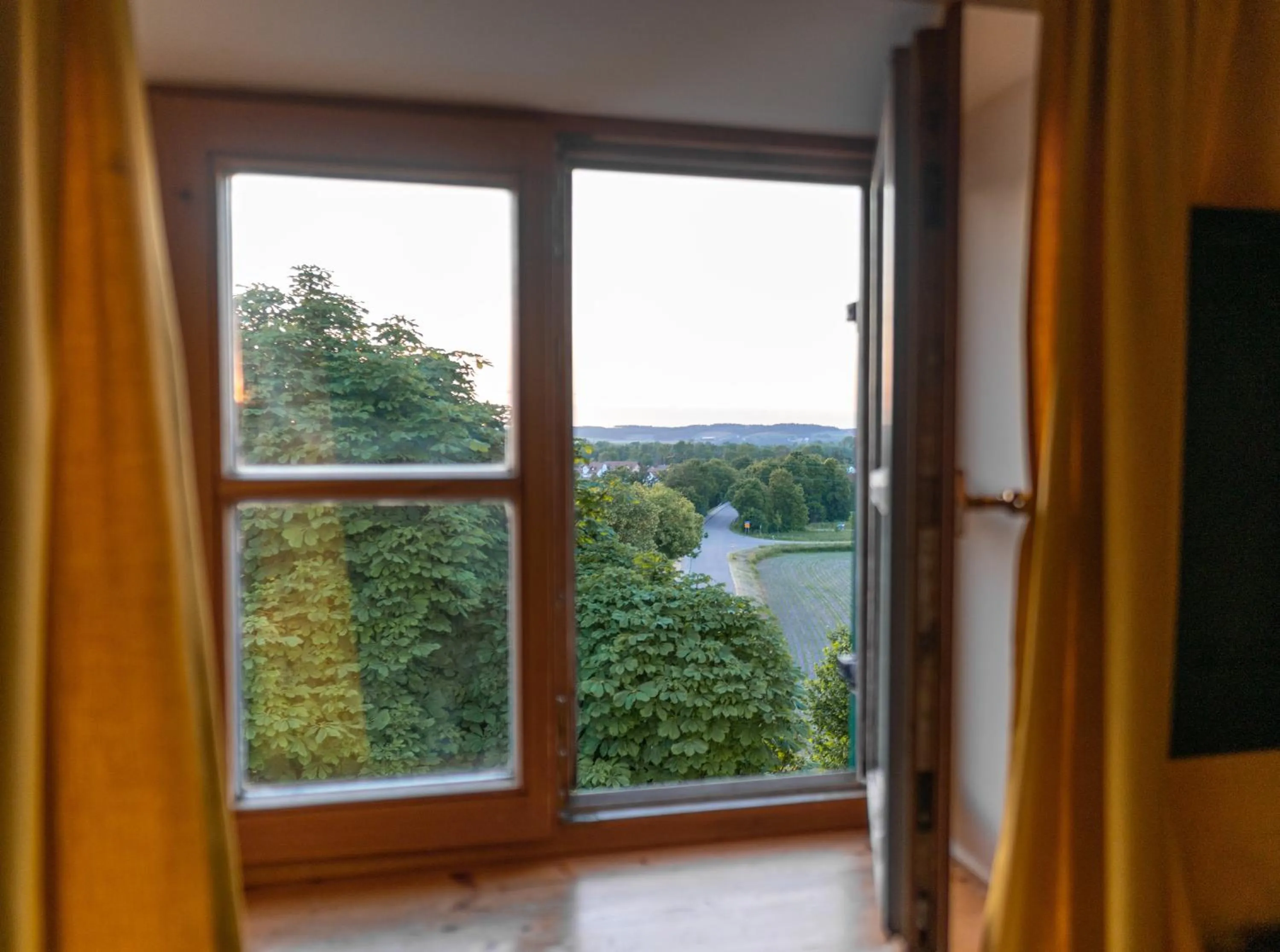 Day in Hotel Restaurant Taverna